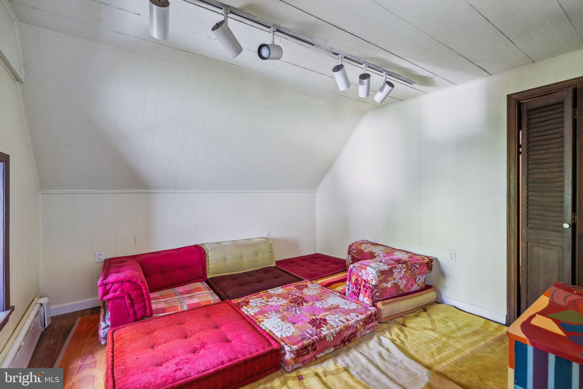 RAMPART RIDGE - Residential