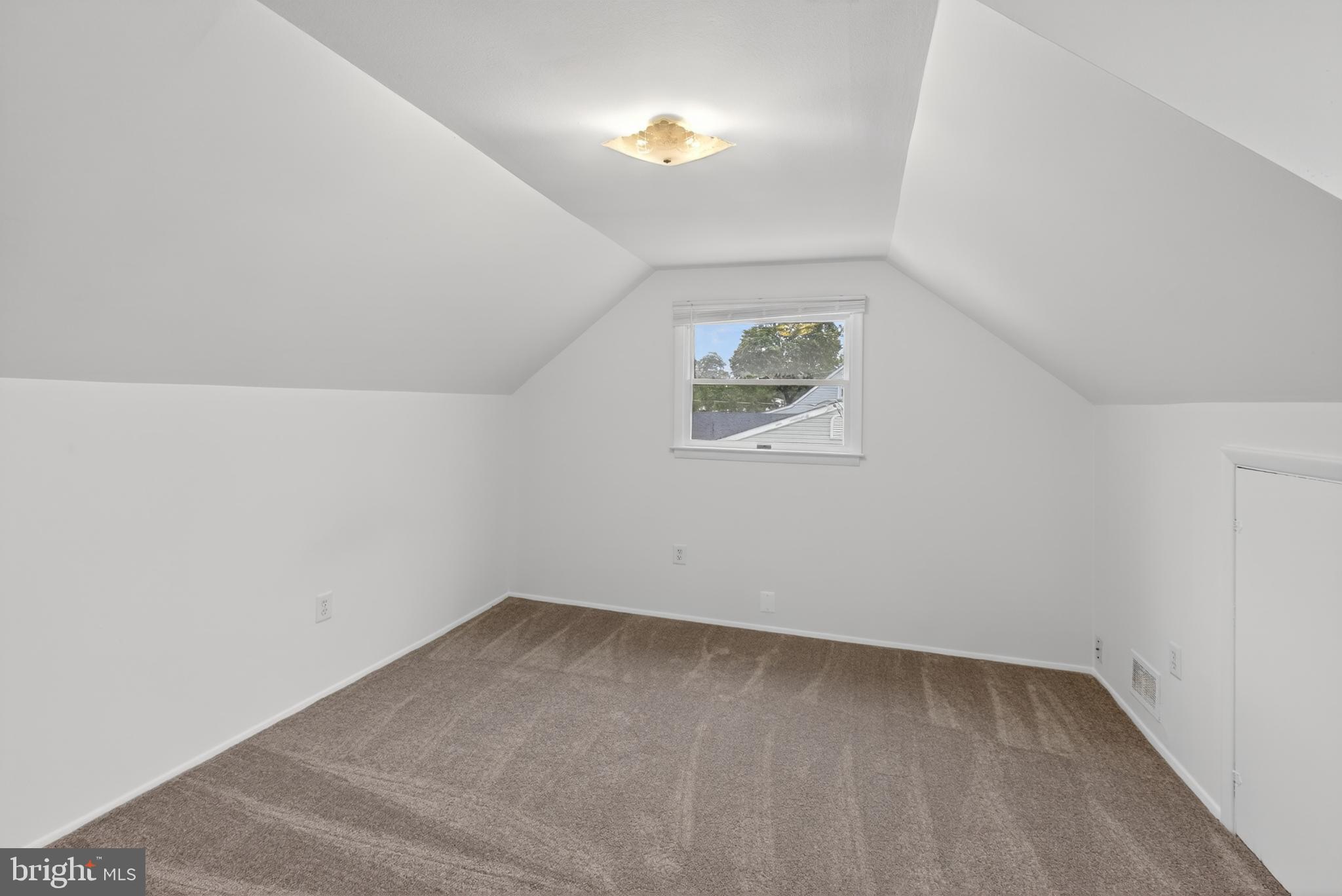 MANASSAS PARK - Residential