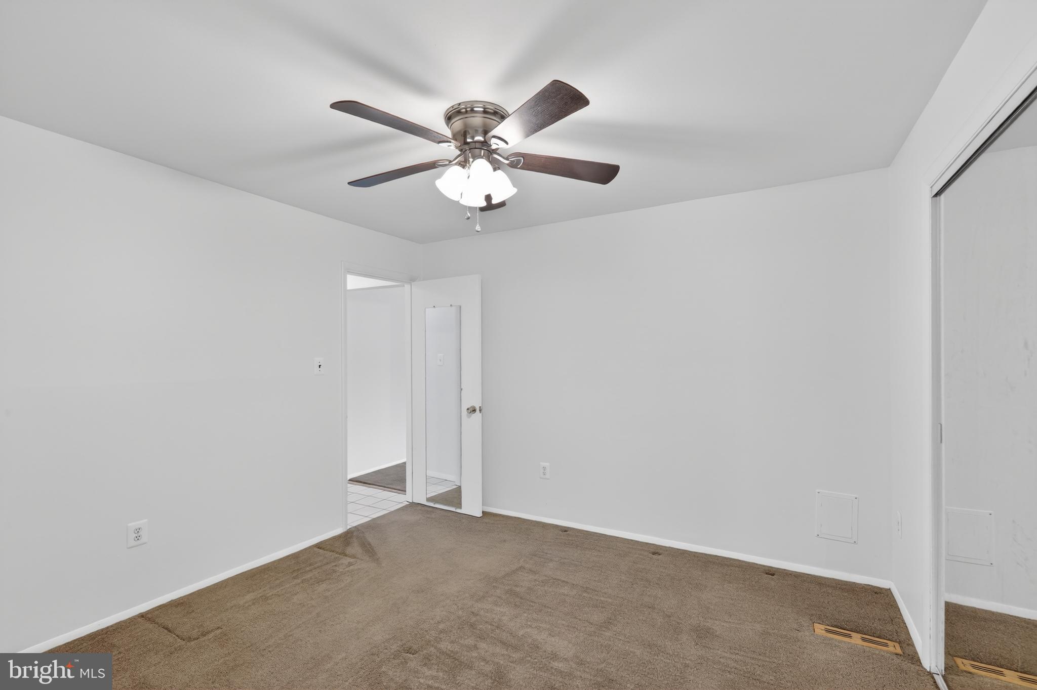 MANASSAS PARK - Residential