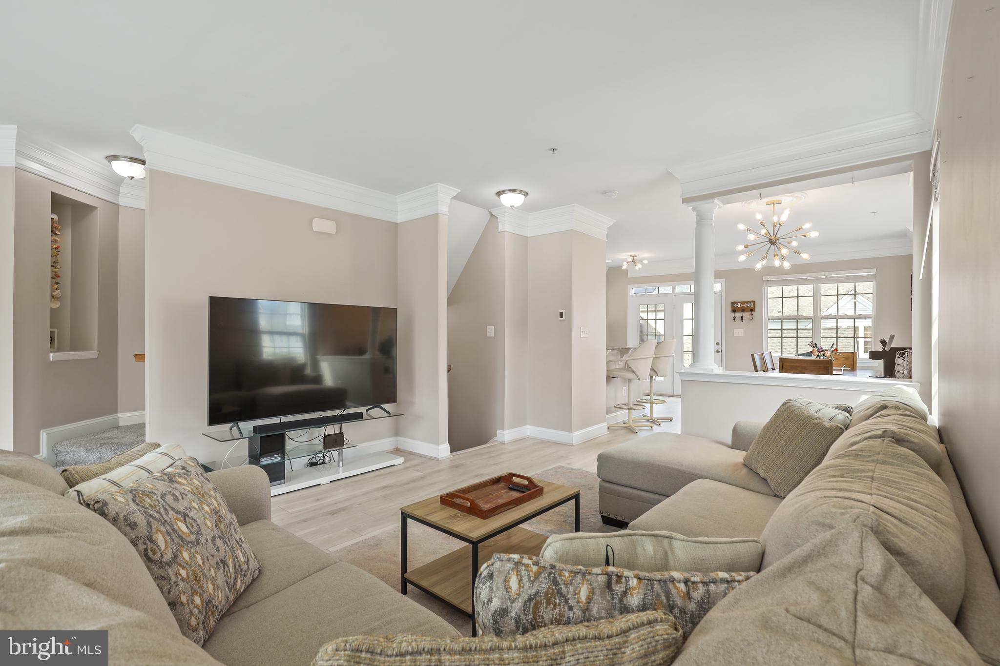 THE CRESCENT AT CHERRY LANE - Residential