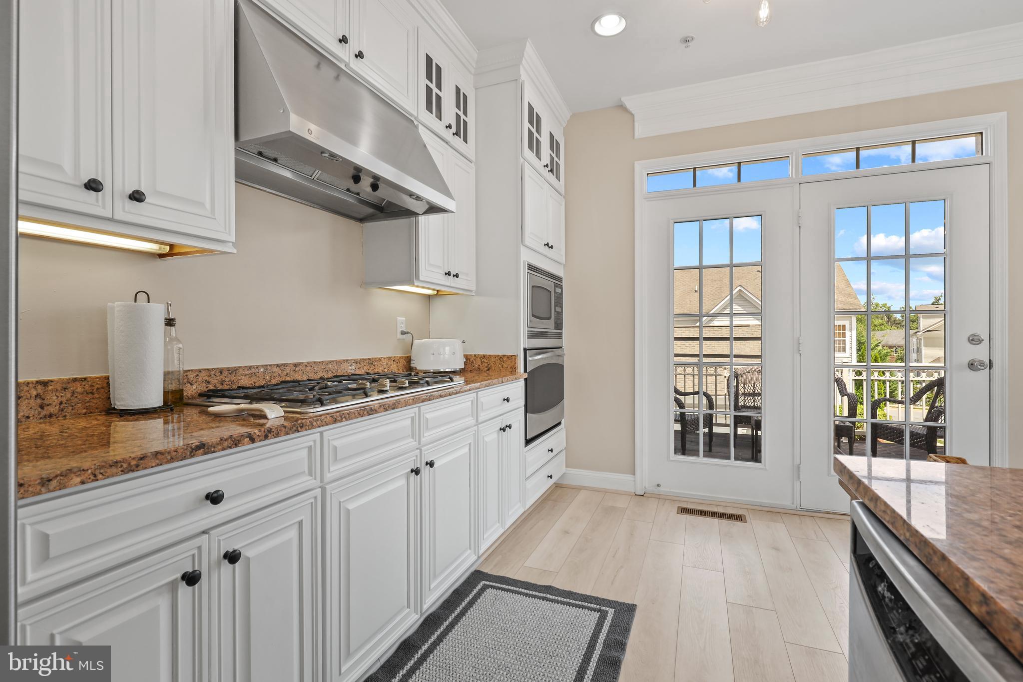 THE CRESCENT AT CHERRY LANE - Residential