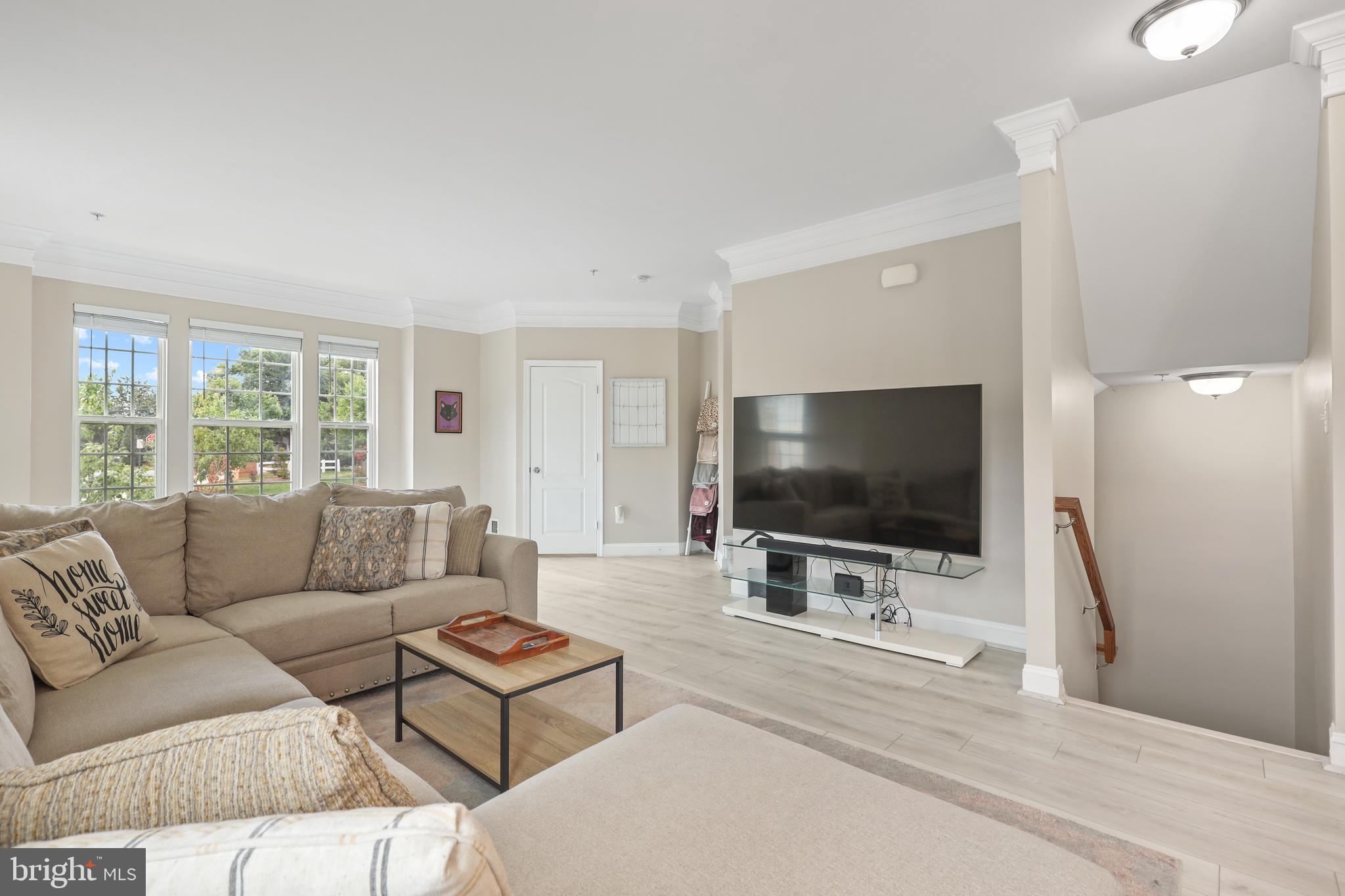 THE CRESCENT AT CHERRY LANE - Residential