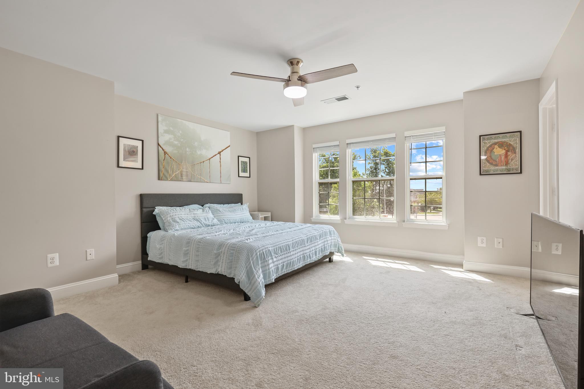 THE CRESCENT AT CHERRY LANE - Residential