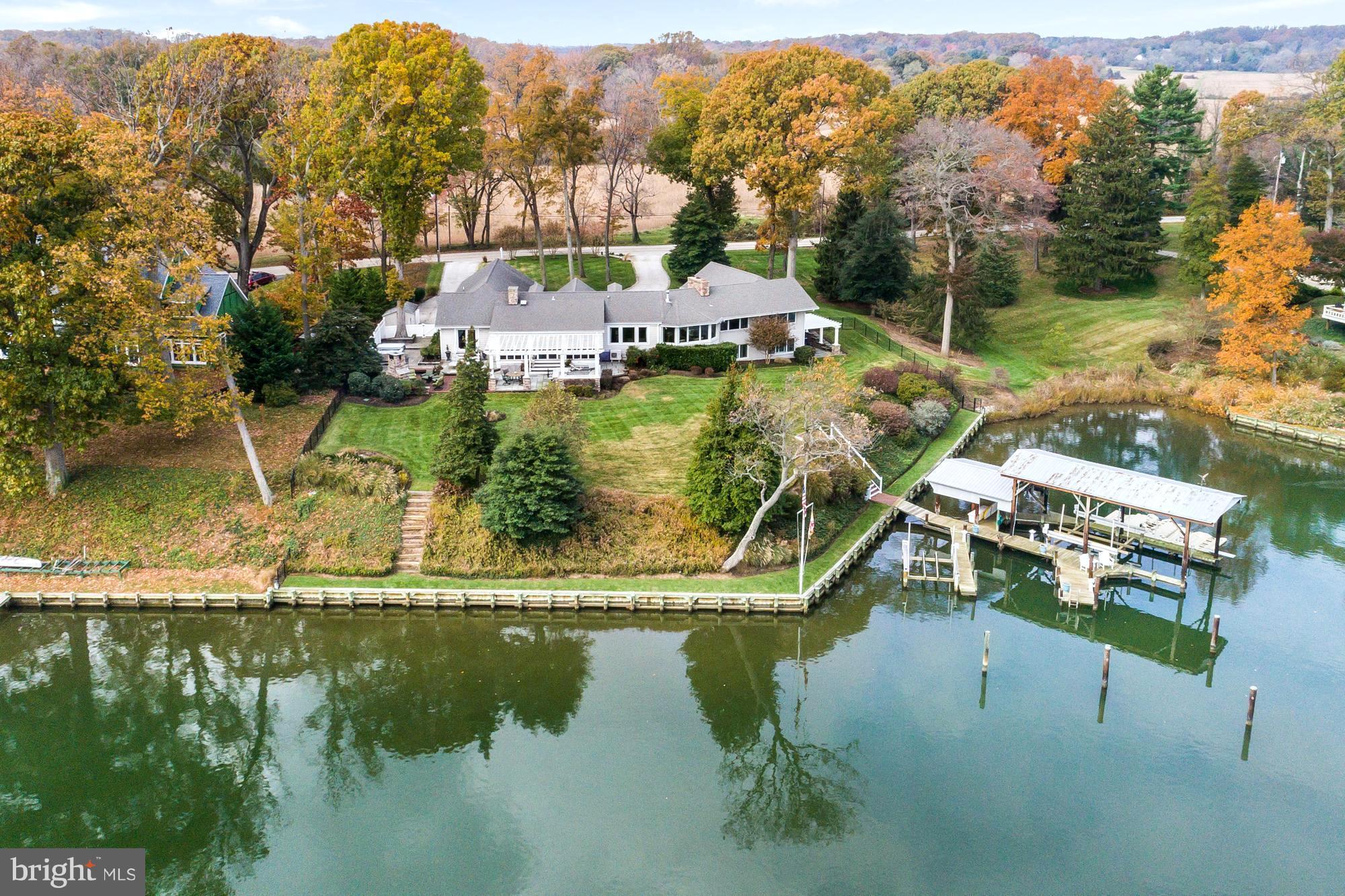 HIDDEN POINT - Residential