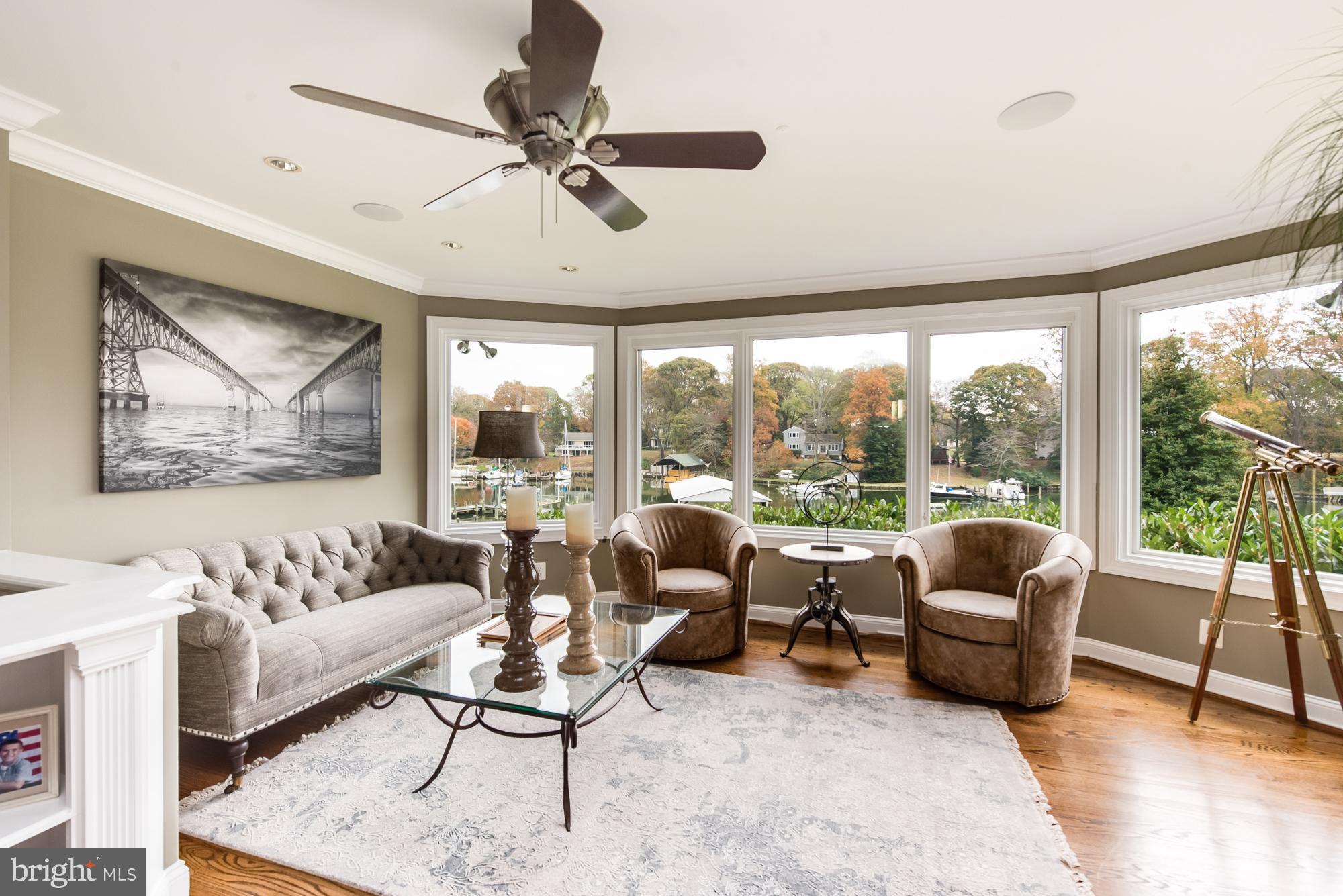 HIDDEN POINT - Residential