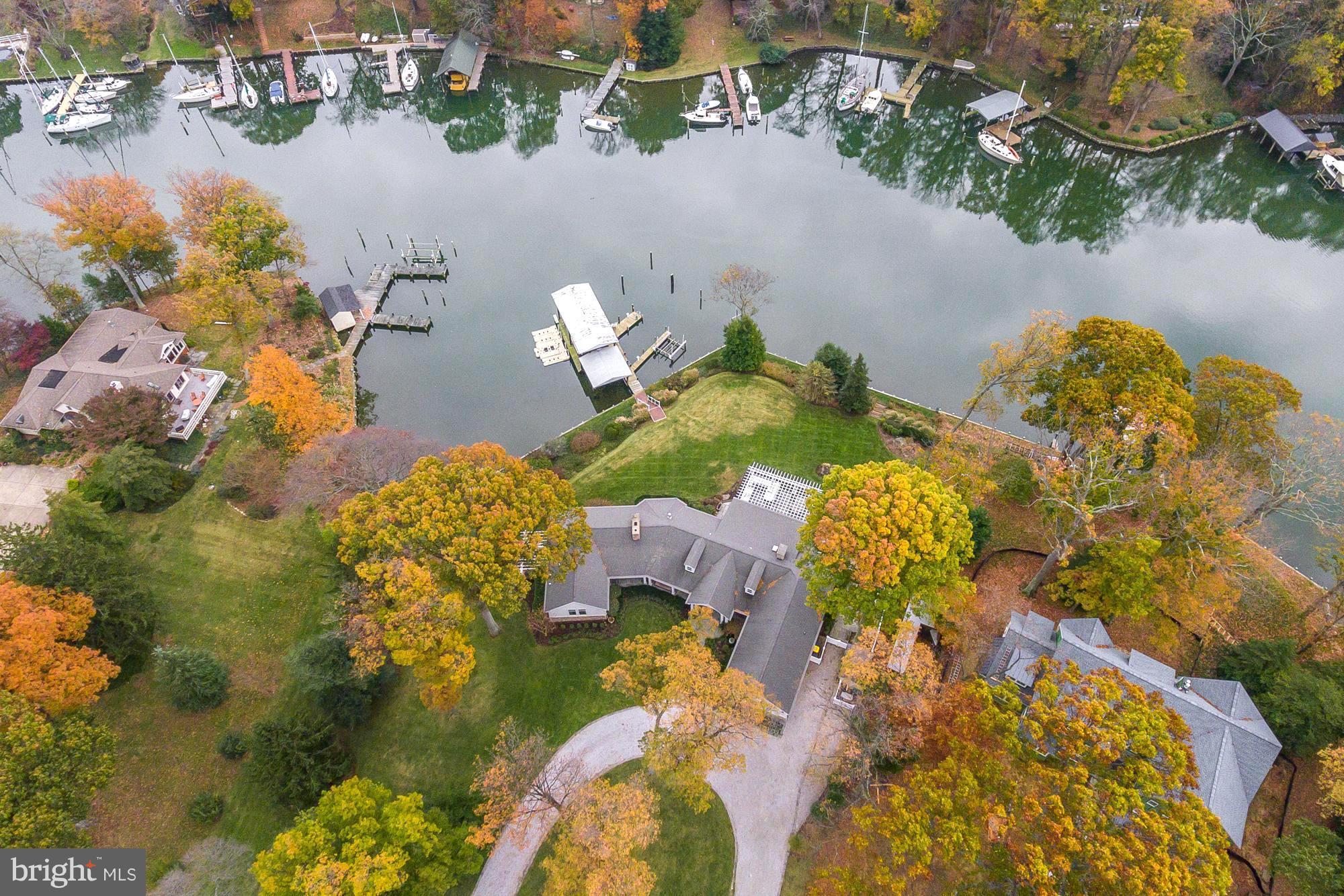 HIDDEN POINT - Residential