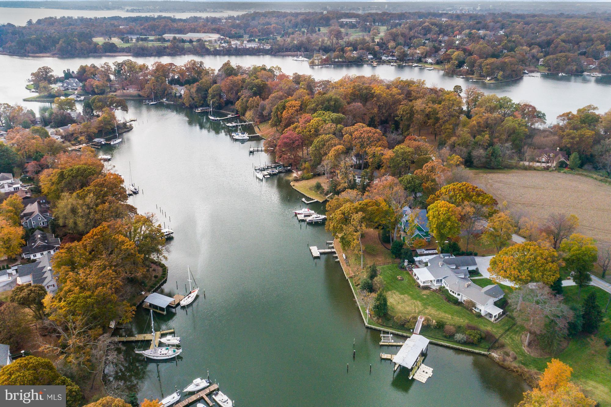 HIDDEN POINT - Residential