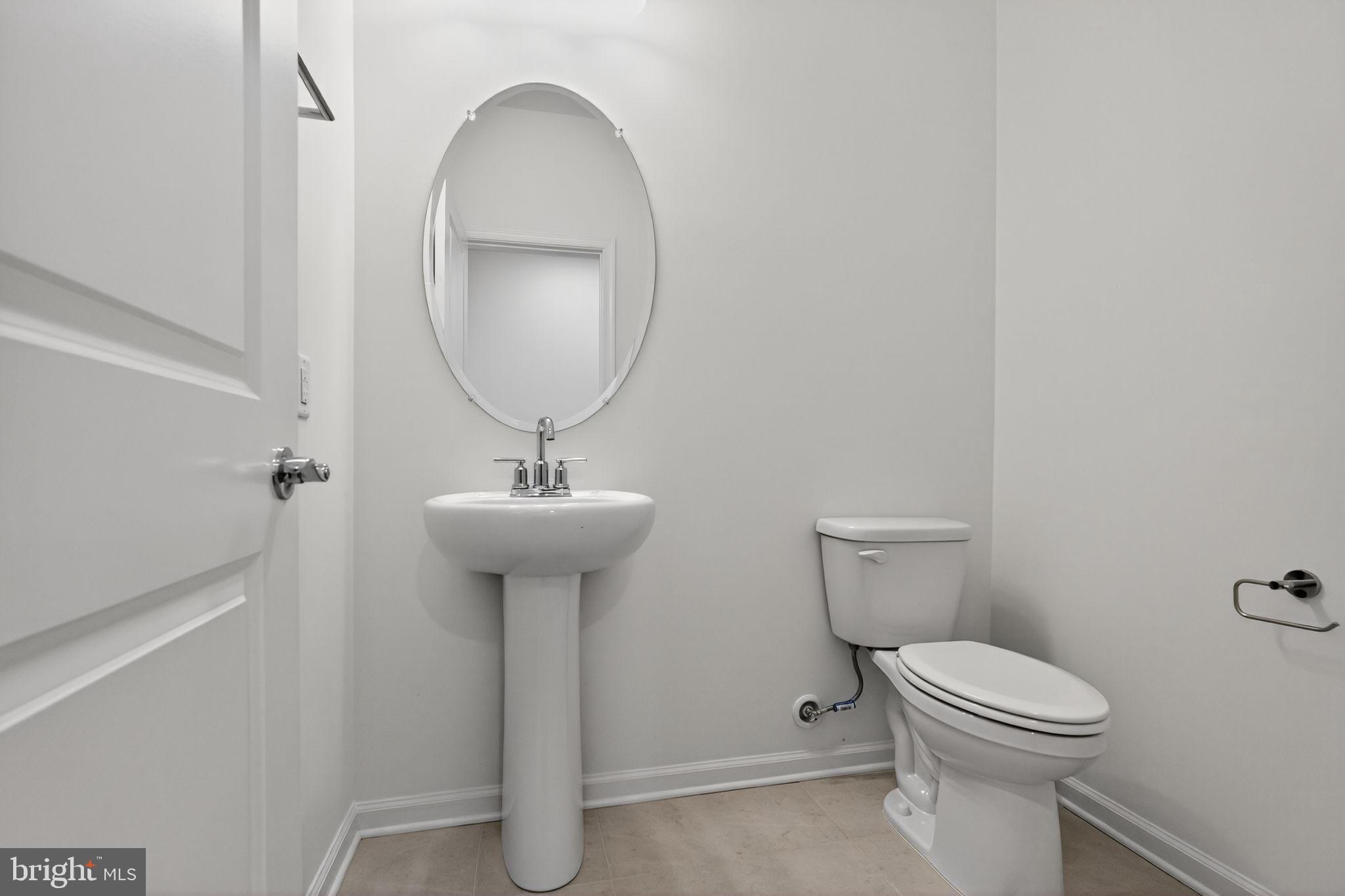 LEWIS POINTE - Residential