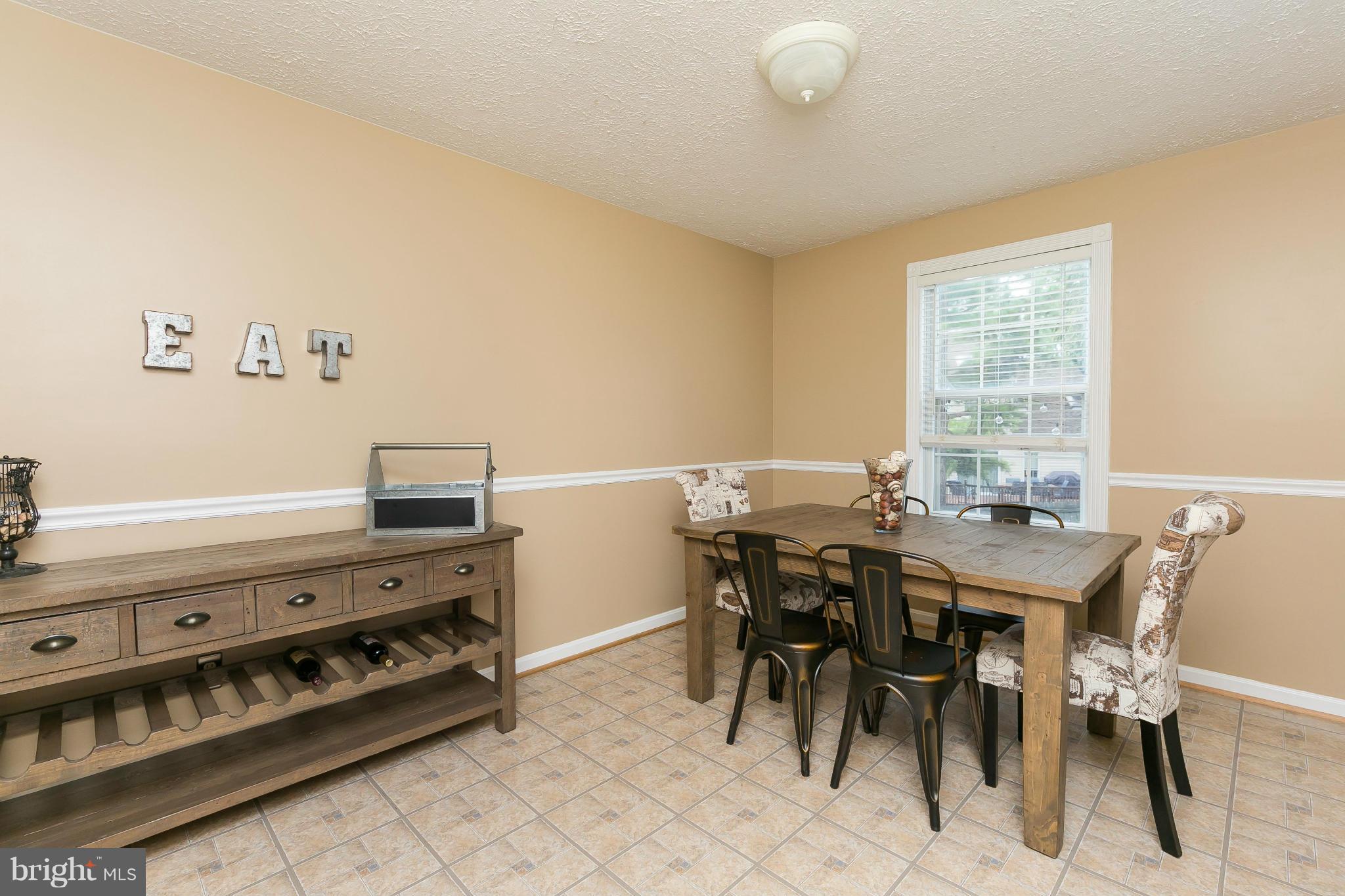 FOREST LAKES - Residential