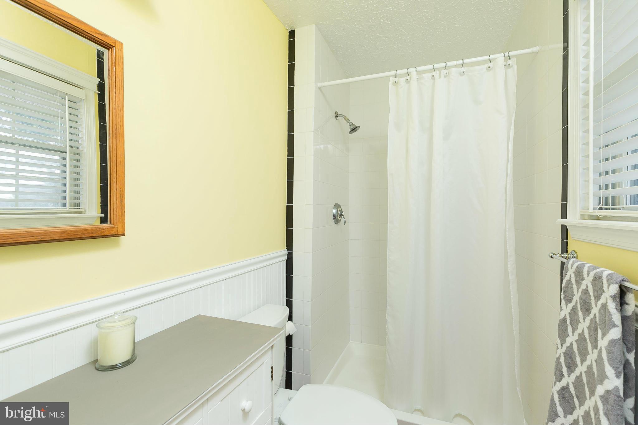 FOREST LAKES - Residential