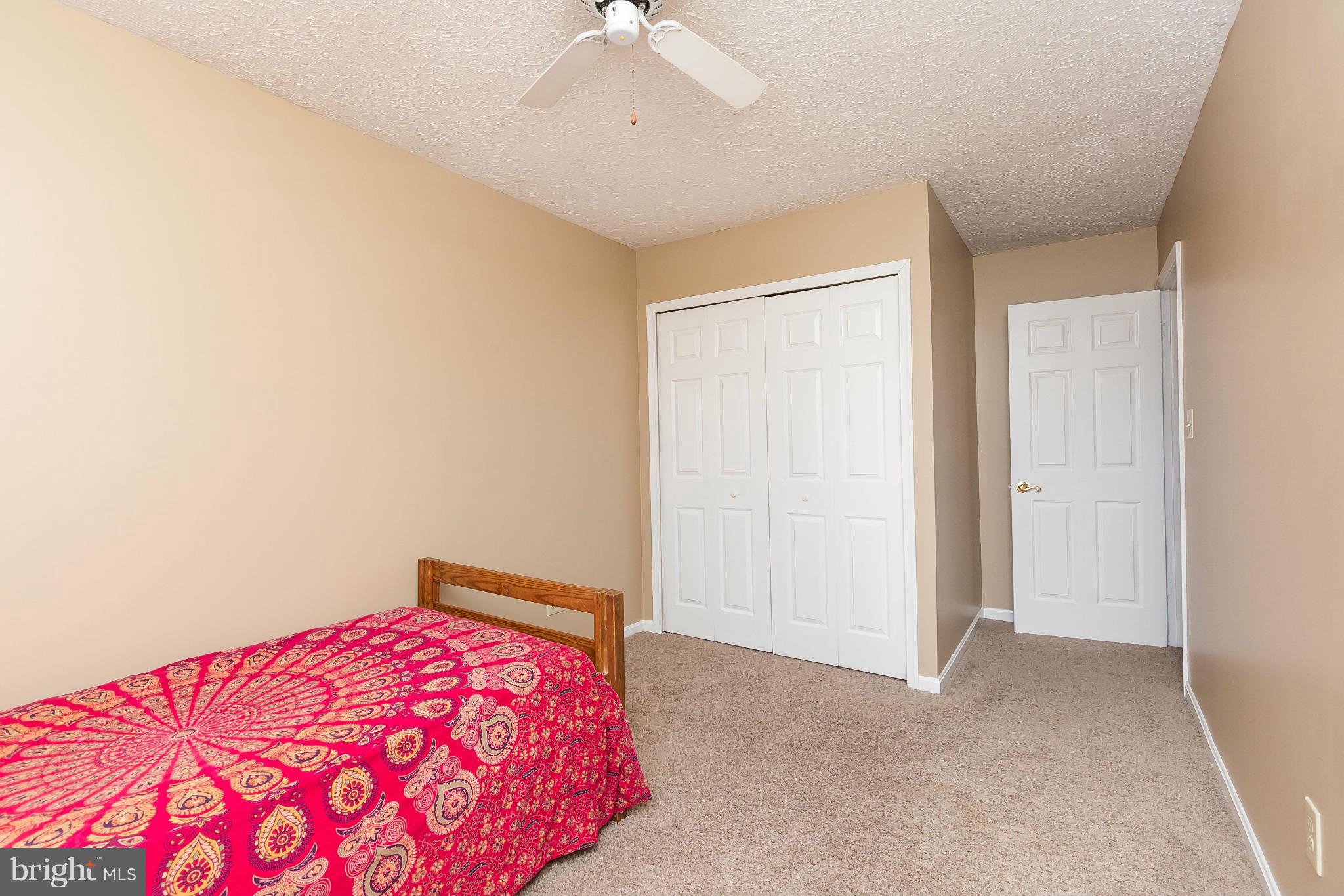 FOREST LAKES - Residential