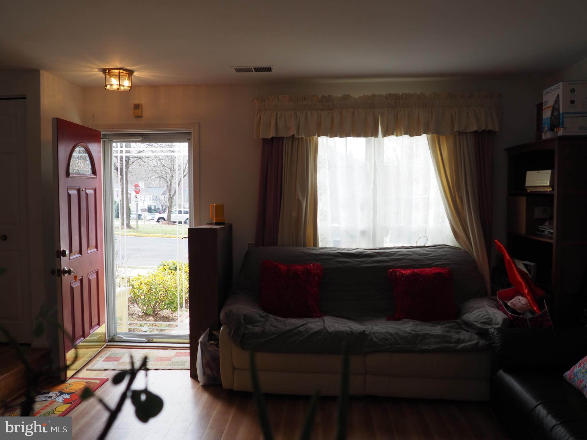 LAKE RIDGE - Residential