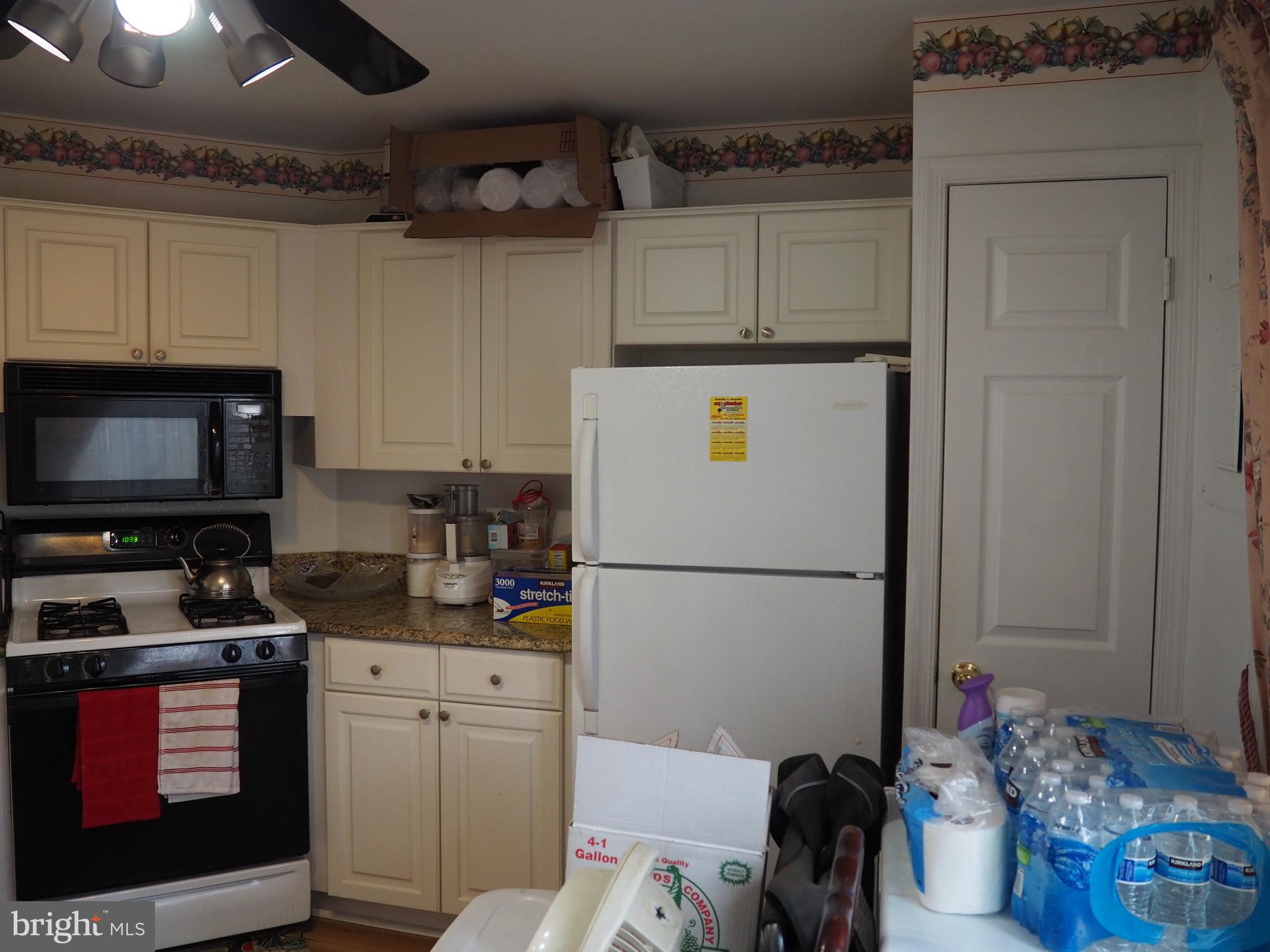 LAKE RIDGE - Residential