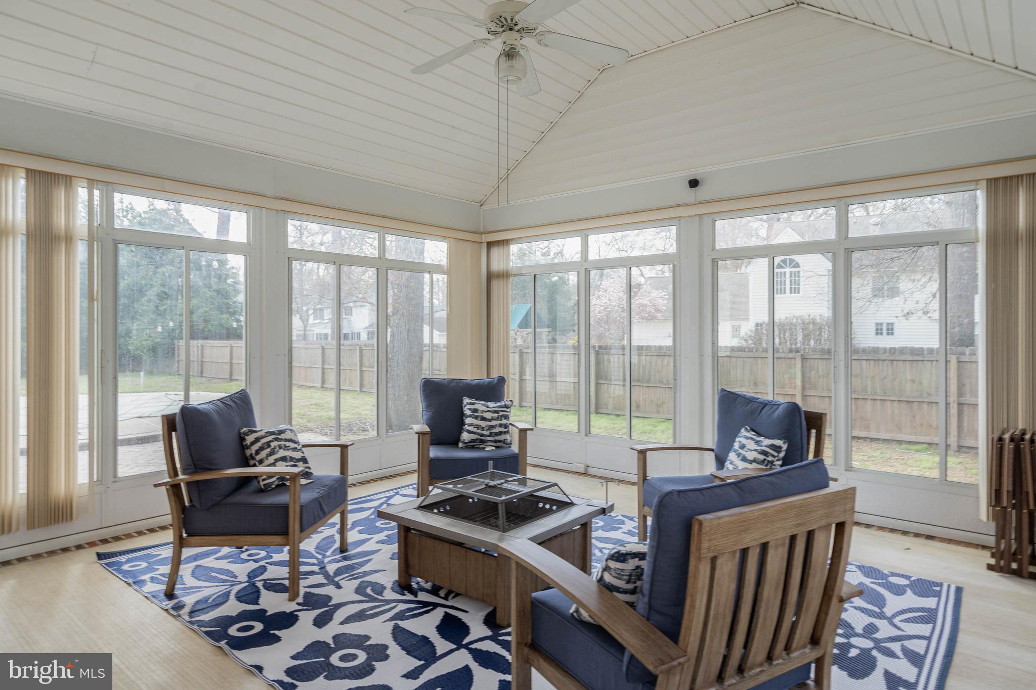 5662 CLYDESDALE DRIVE