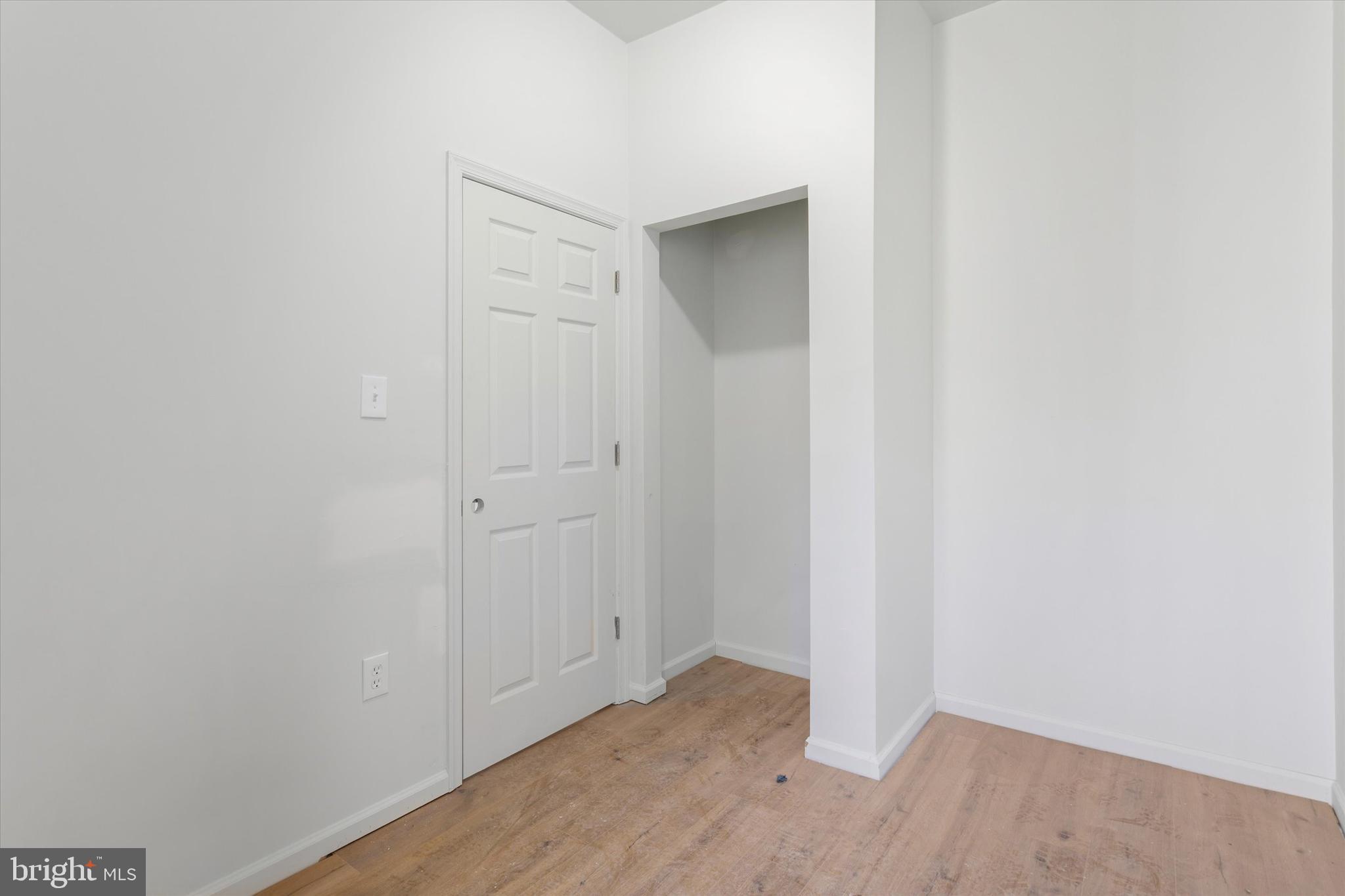 STRAWBERRY MANSION - Residential