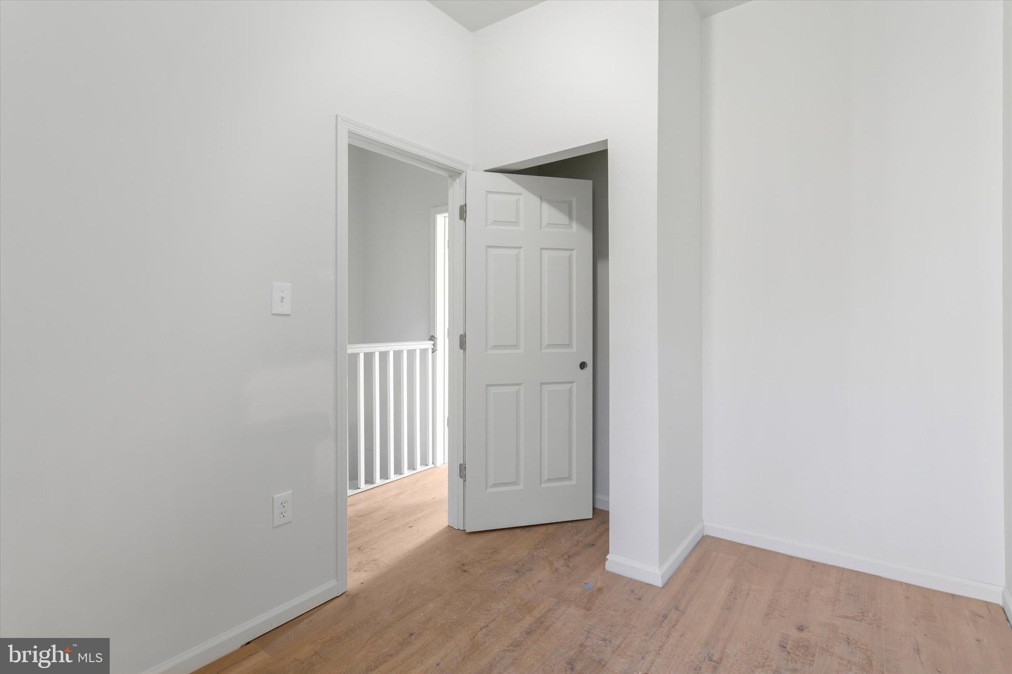 STRAWBERRY MANSION - Residential