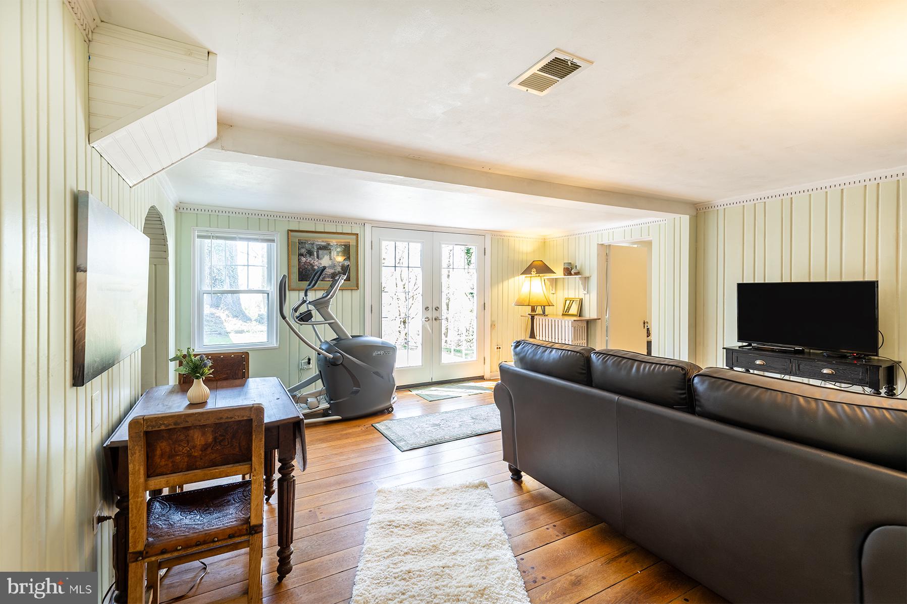 PINES ON THE SEVERN - Residential