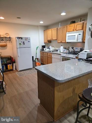 ST MARGARETS LANDING - Residential