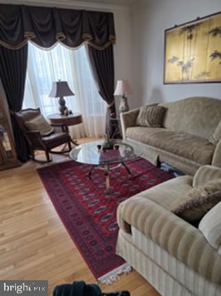 ST MARGARETS LANDING - Residential