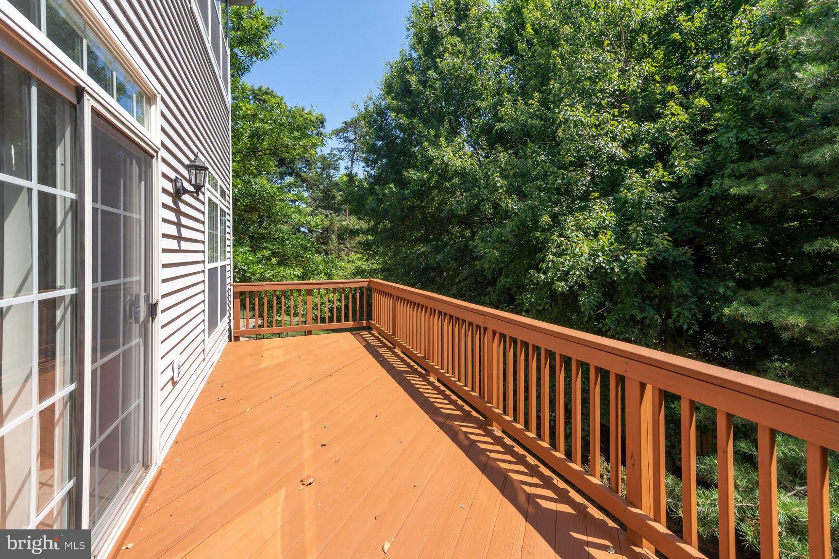 TOWNES OF MANCHESTER WOODS - Residential Lease