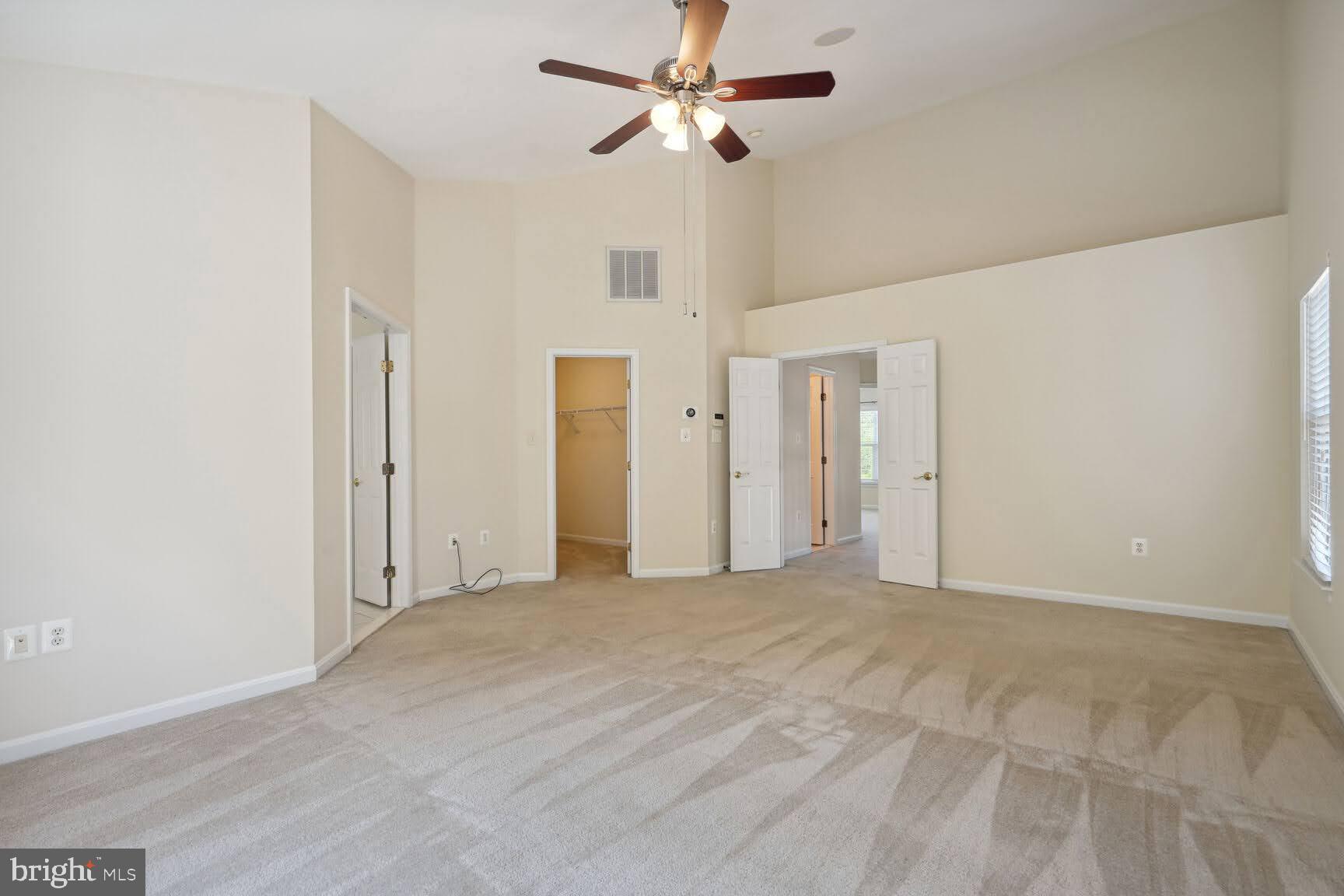 TOWNES OF MANCHESTER WOODS - Residential Lease