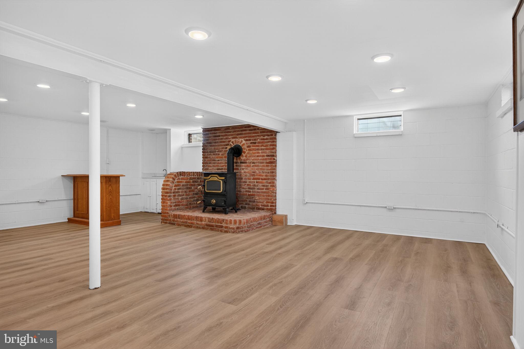 BELAIR NORTH - Residential