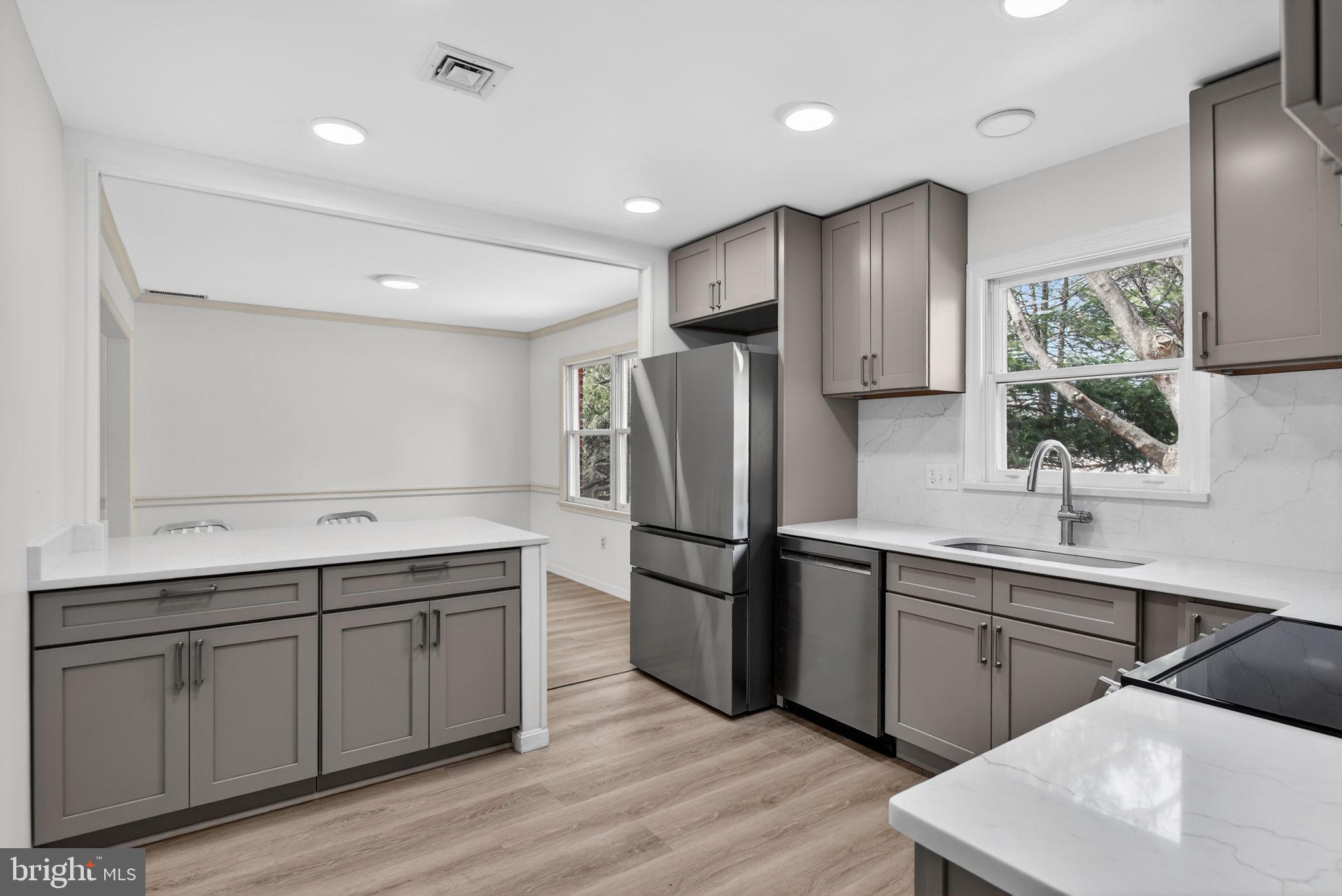 BELAIR NORTH - Residential