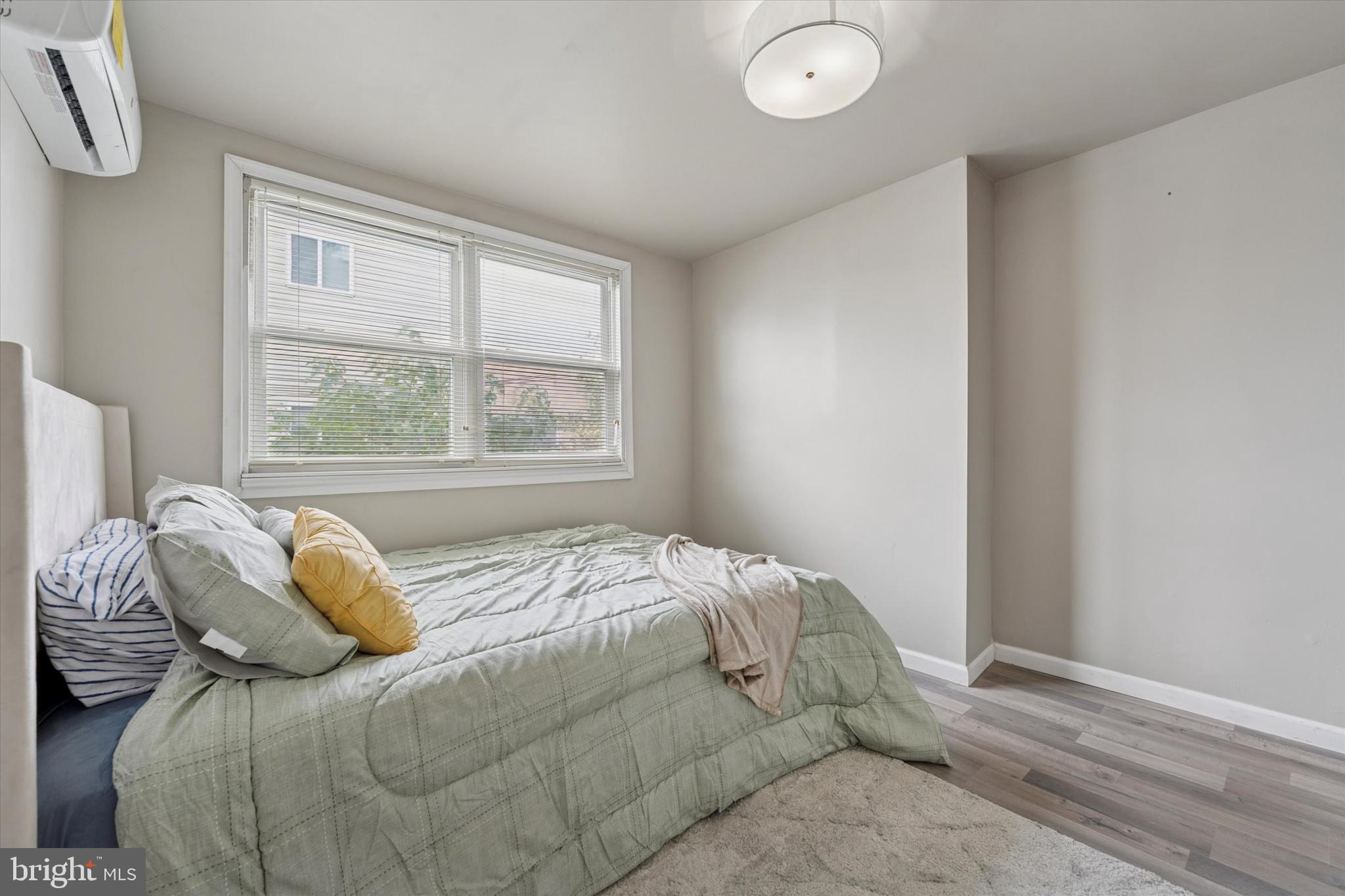 GRAYS FERRY - Residential