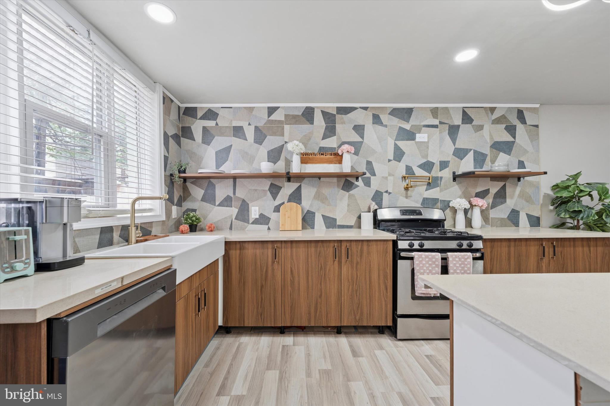 GRAYS FERRY - Residential