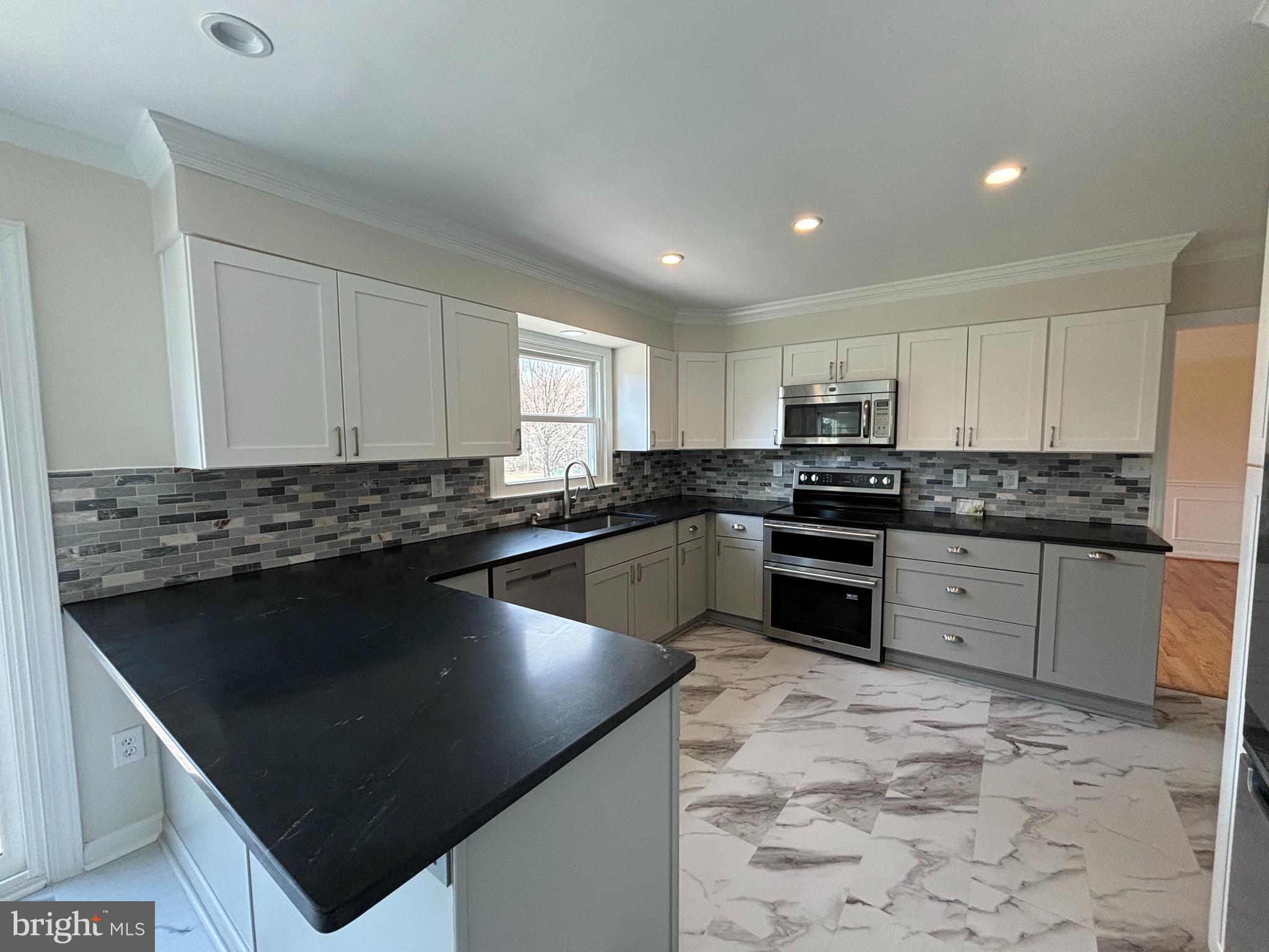 GRIFFITH PARK - Residential