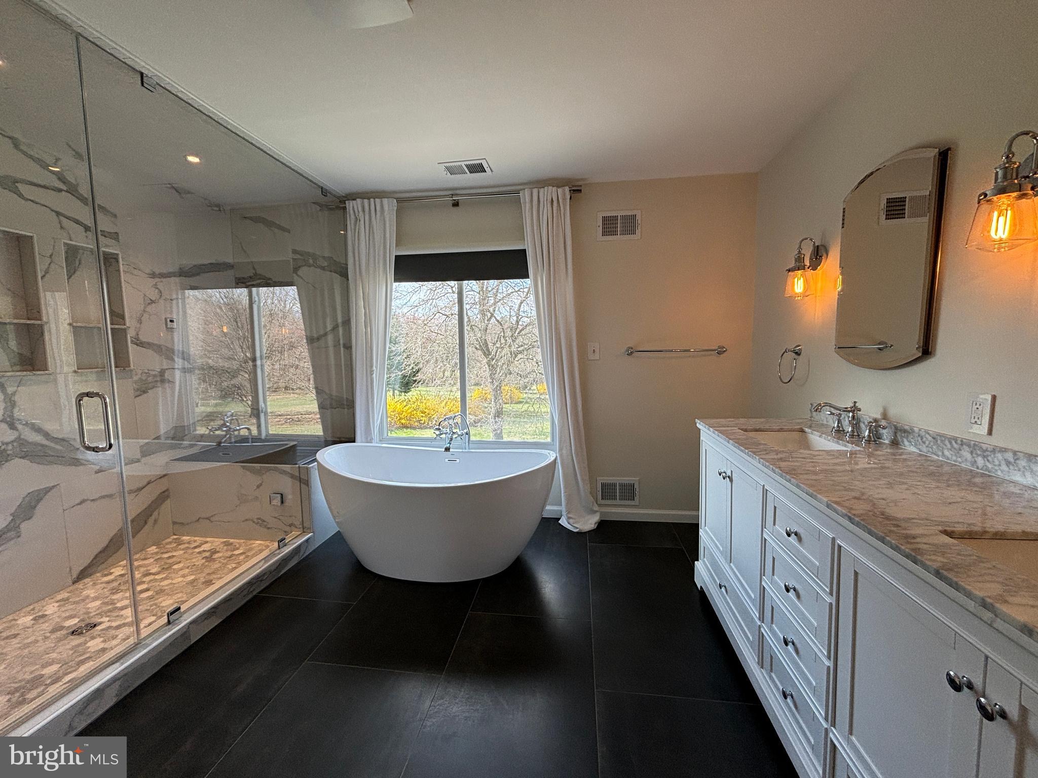 GRIFFITH PARK - Residential