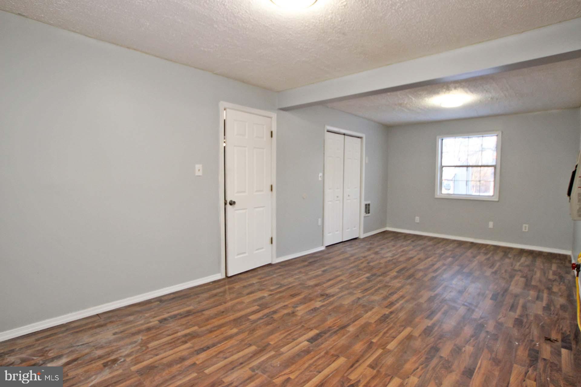 PINE RIDGE - Residential