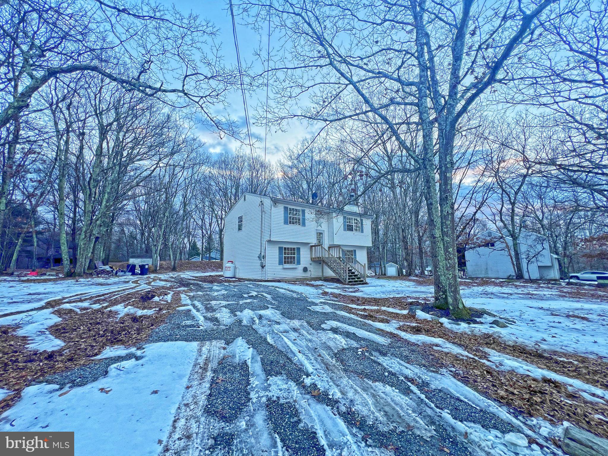 PINE RIDGE - Residential