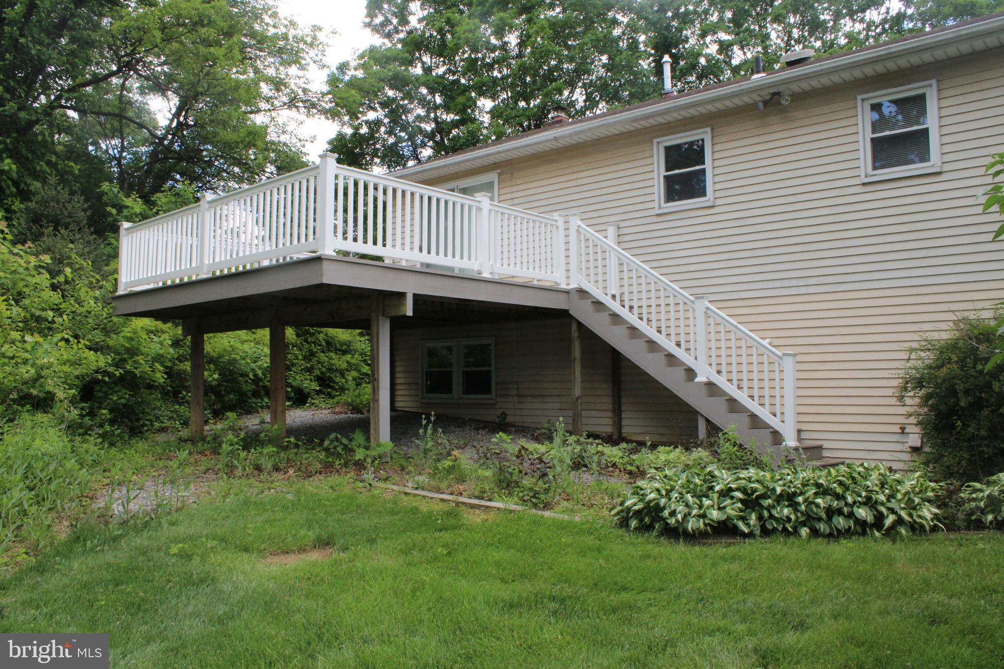 WINDSOR TWP - Residential Lease