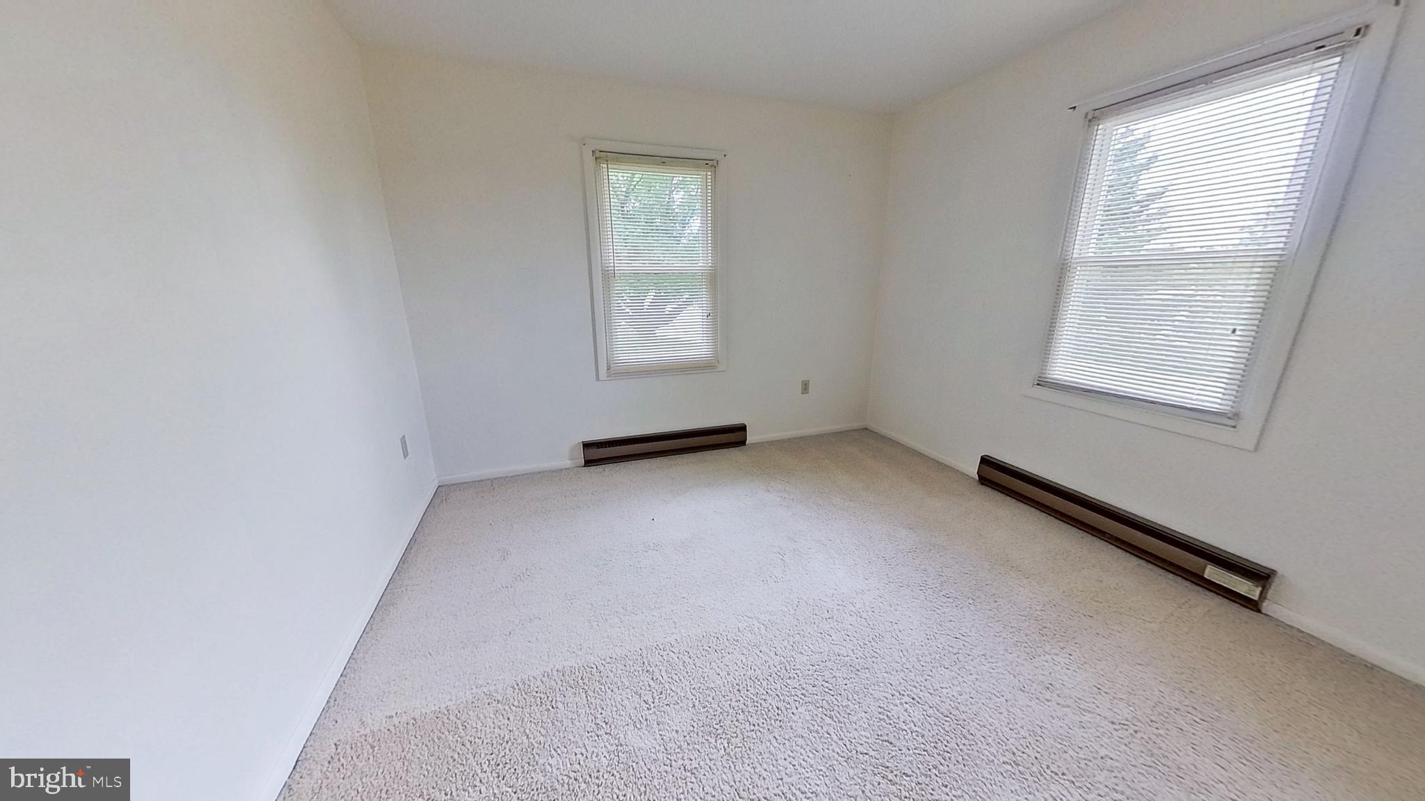 WINDSOR TWP - Residential Lease