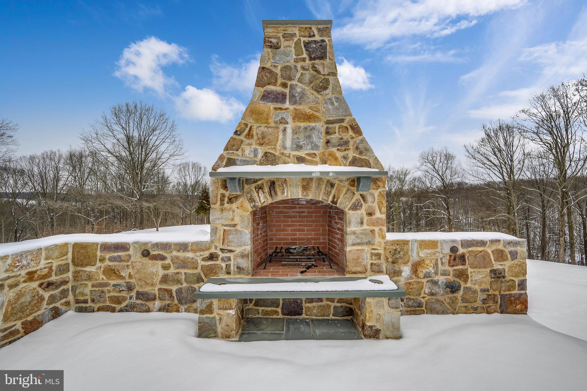 UNIONVILLE - Residential