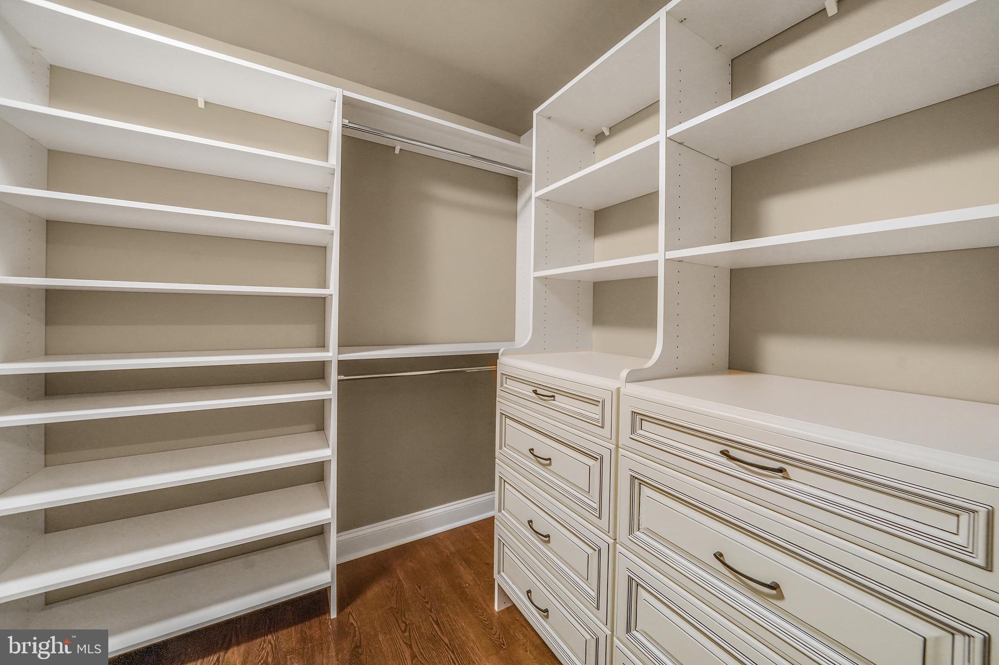 UNIONVILLE - Residential