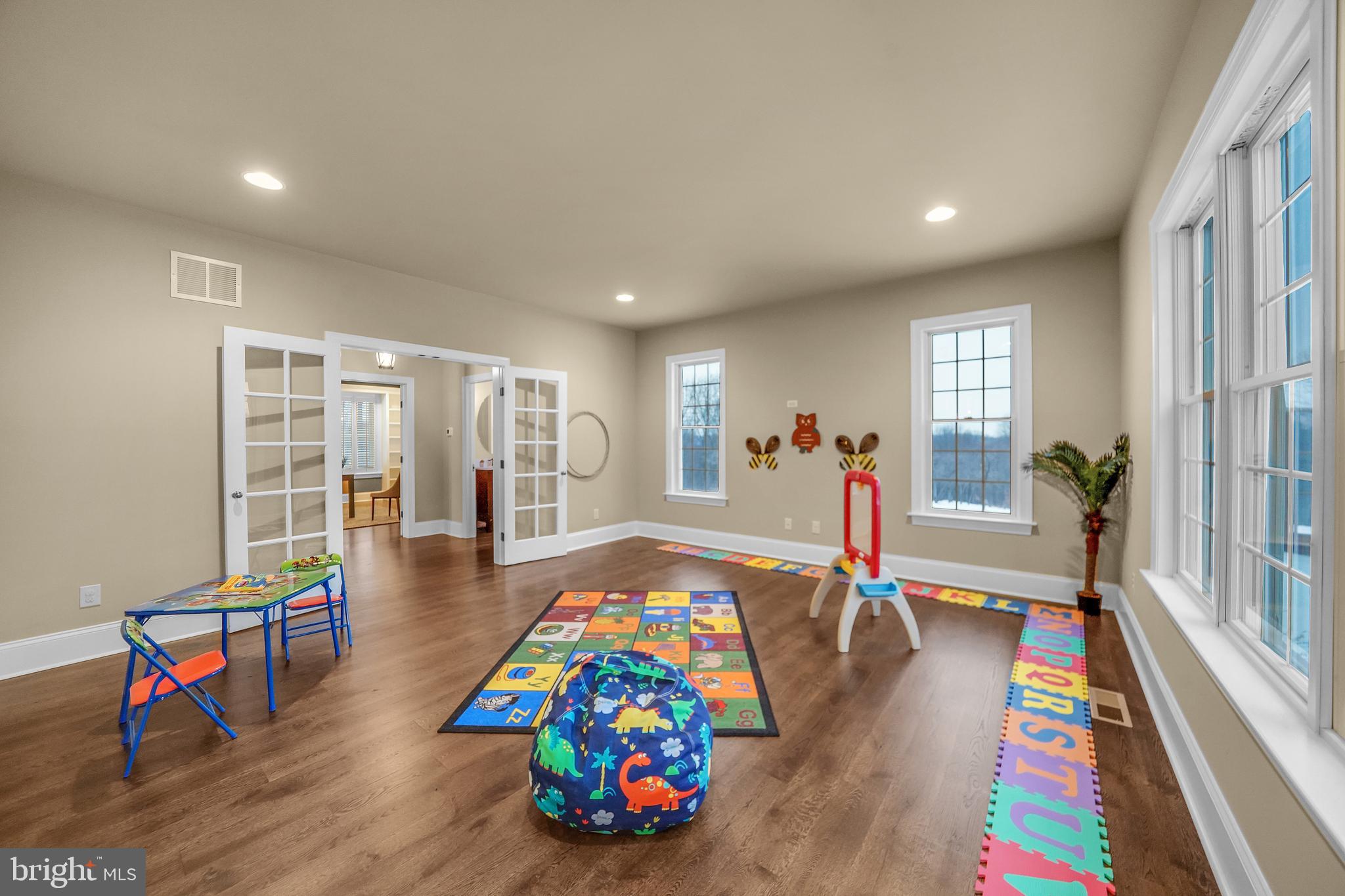 UNIONVILLE - Residential