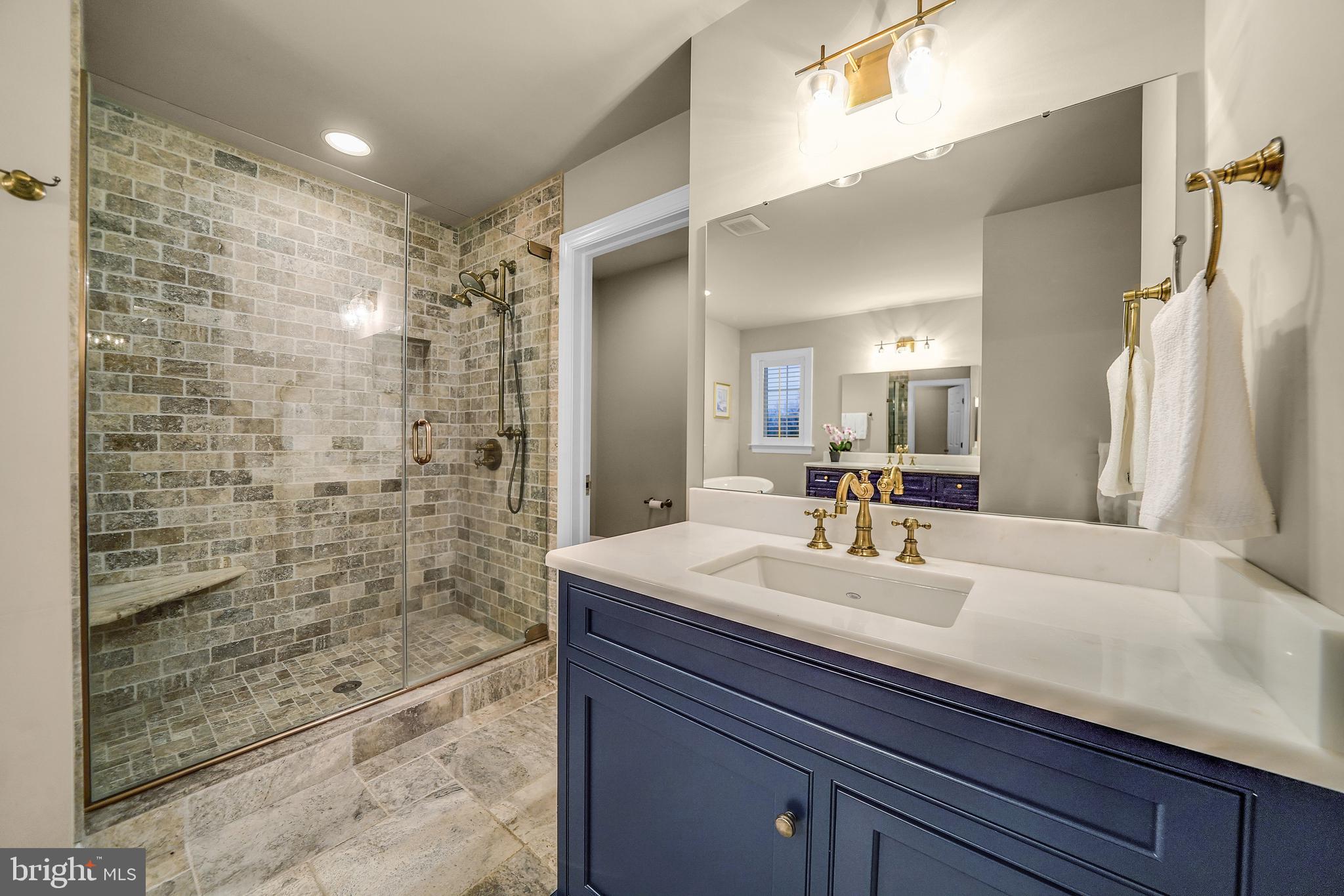 UNIONVILLE - Residential