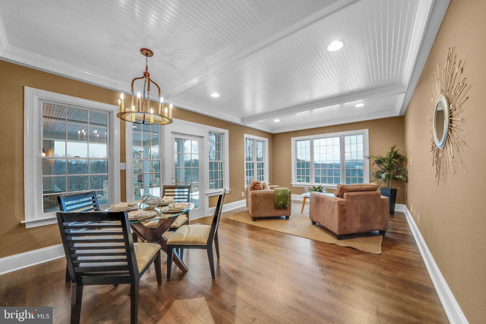 UNIONVILLE - Residential