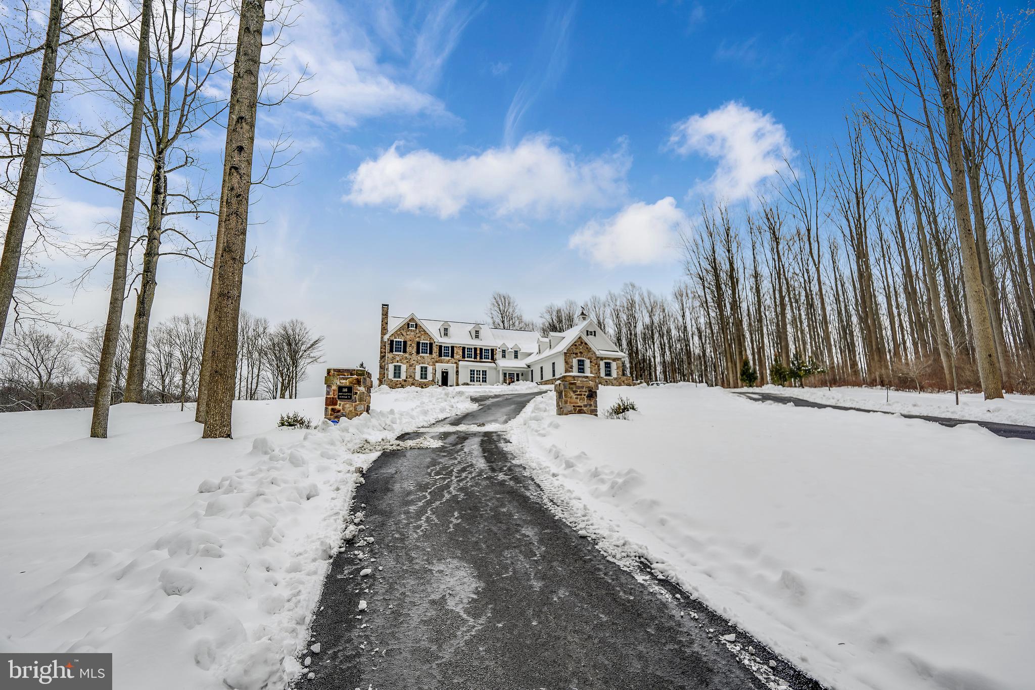 UNIONVILLE - Residential