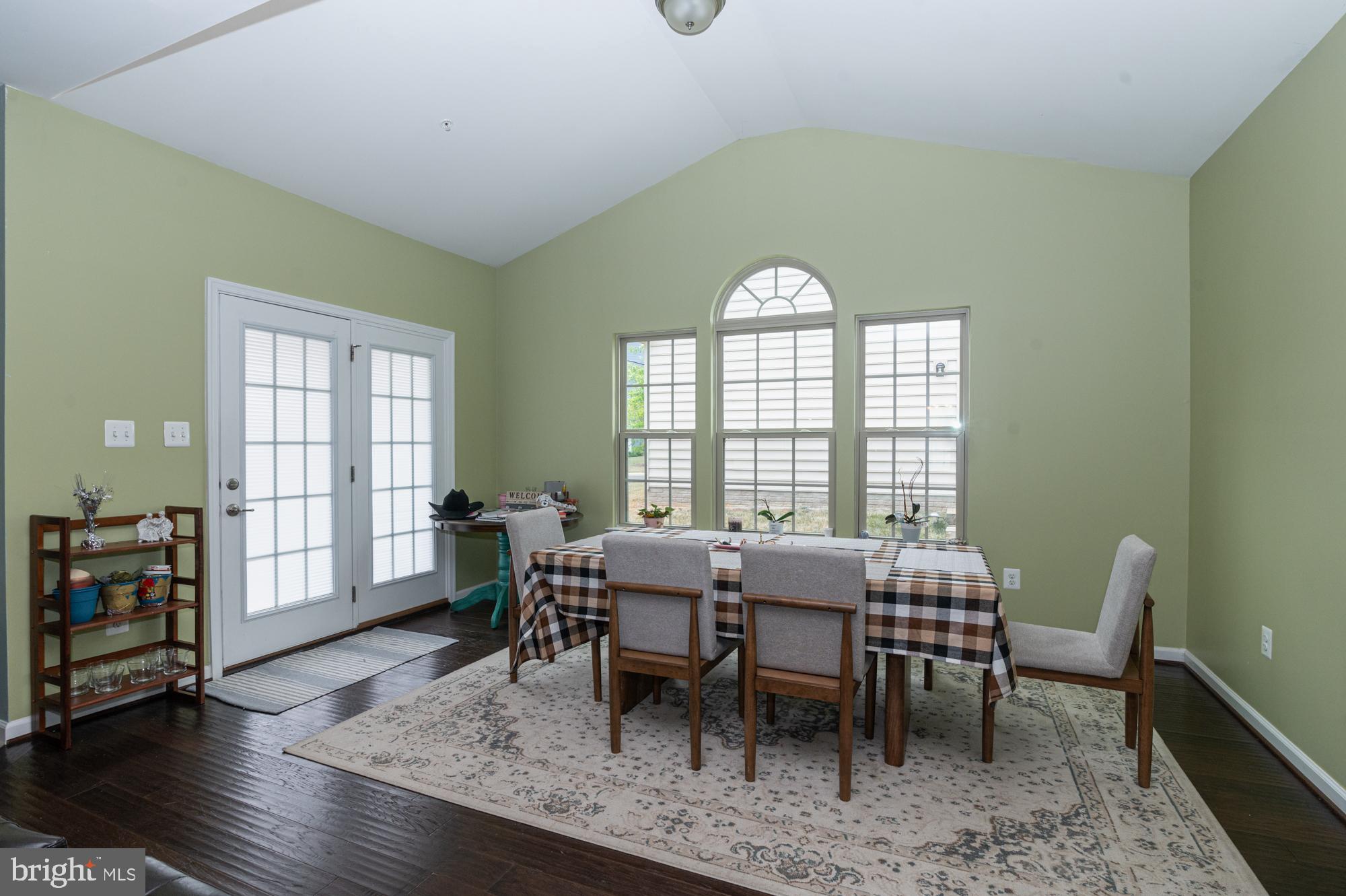 BRUNSWICK CROSSING - Residential Lease