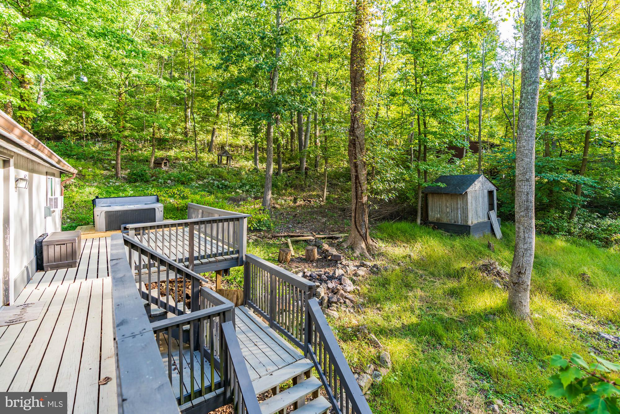 GLENWOOD FOREST - Residential