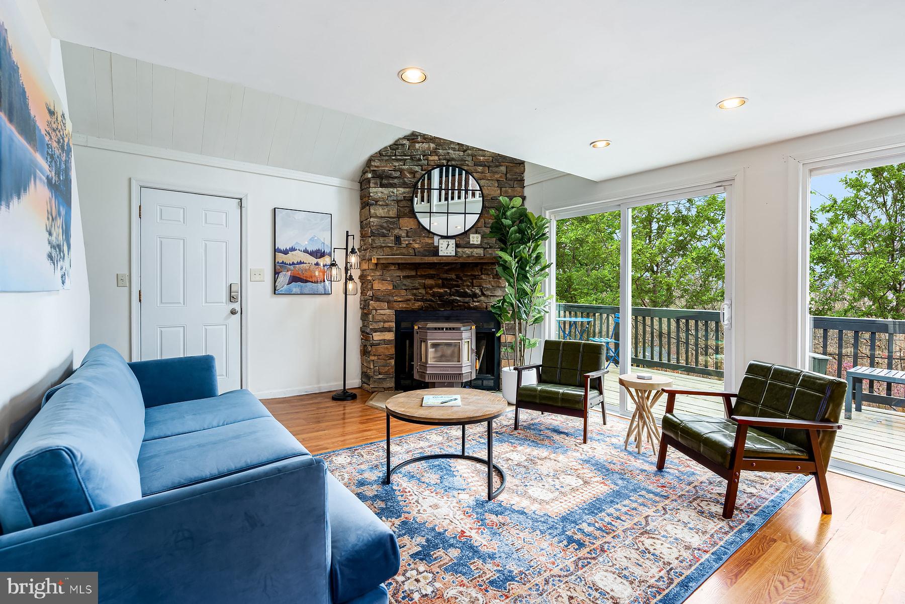 GLENWOOD FOREST - Residential