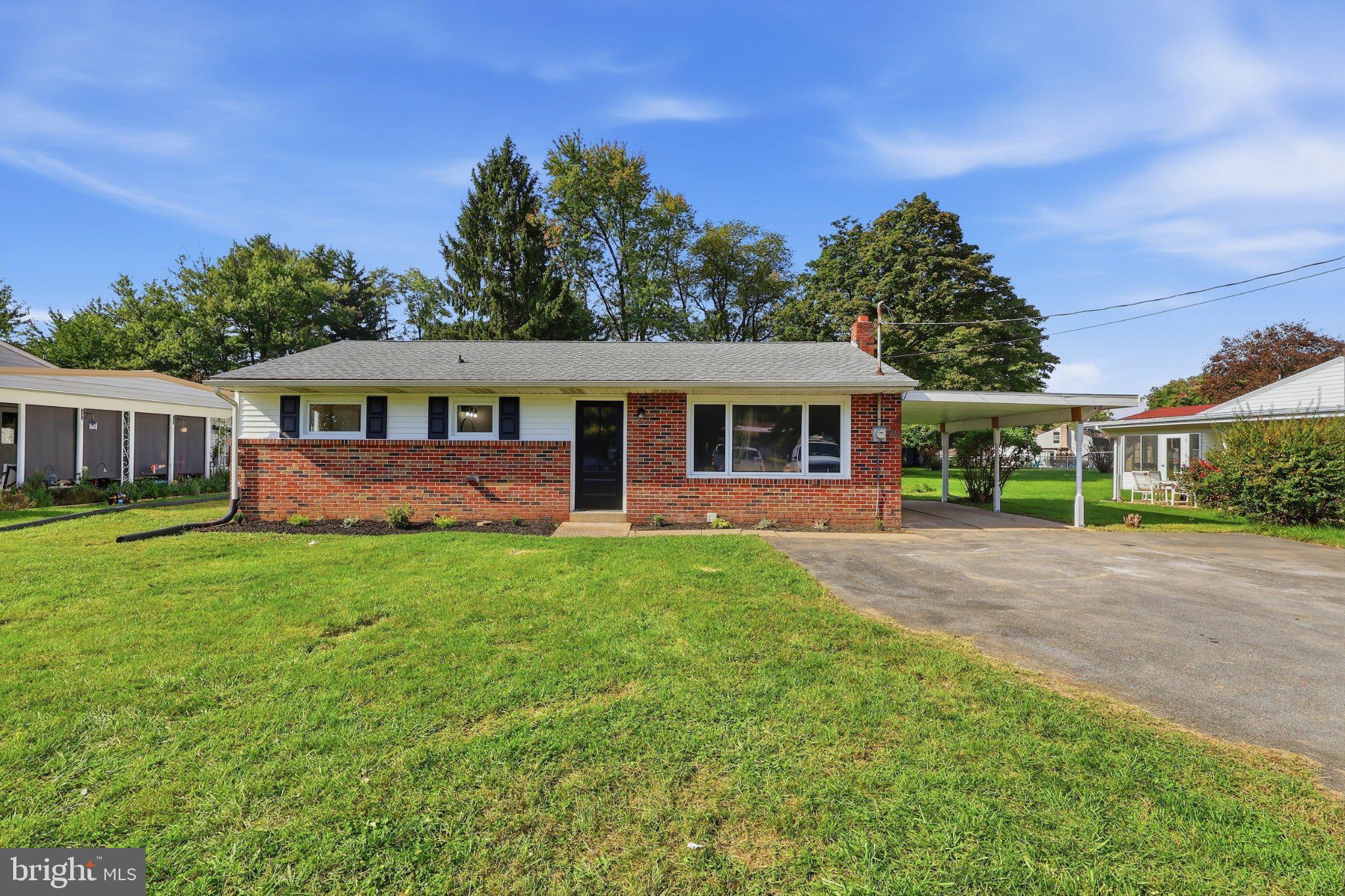 17 HOGESTOWN ROAD