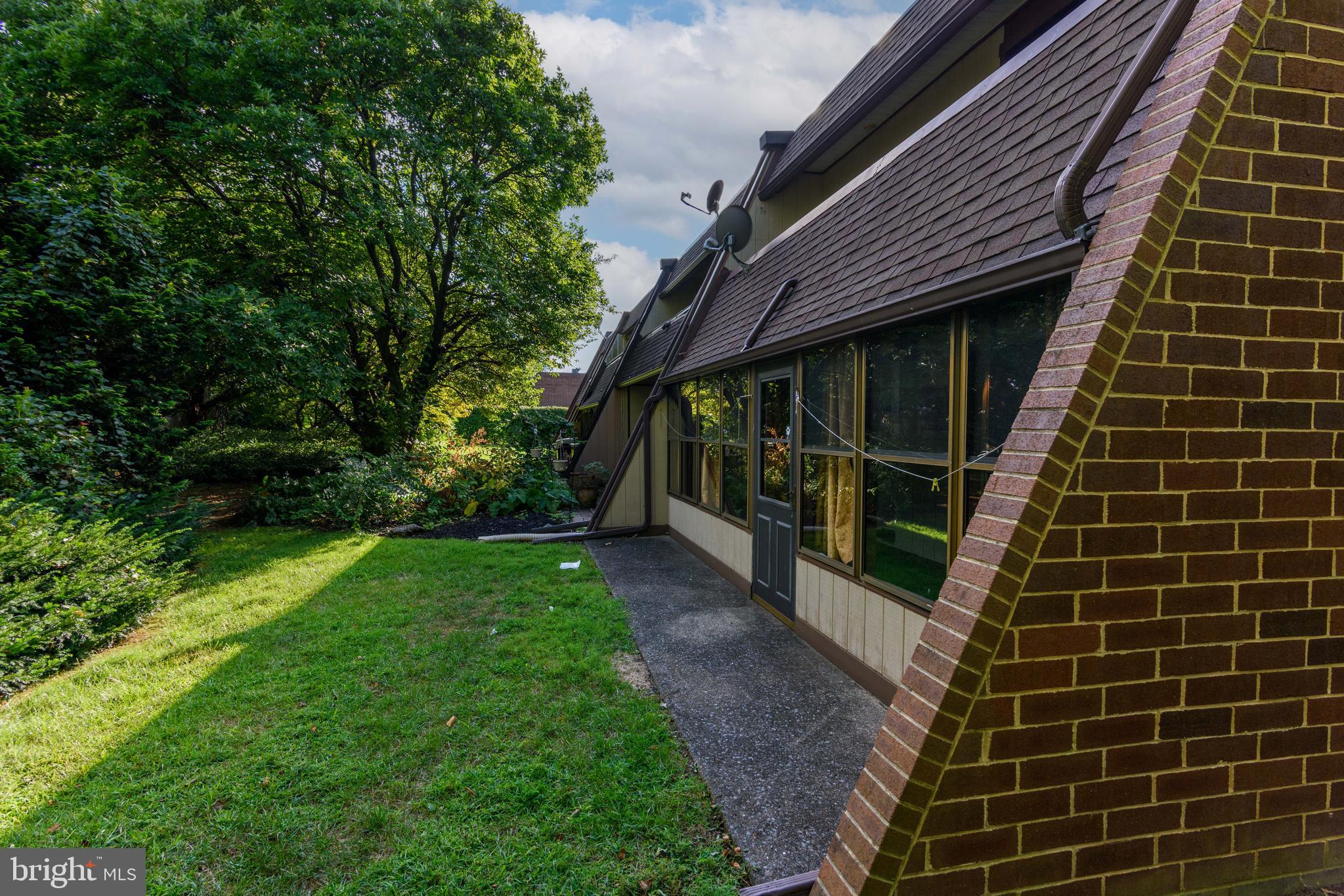 CEDAR RIDGE - Residential