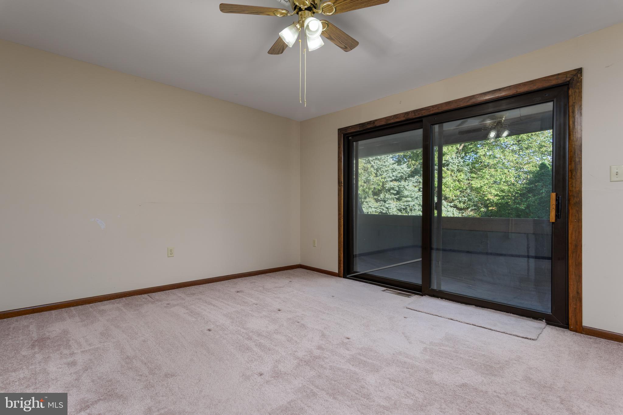 CEDAR RIDGE - Residential