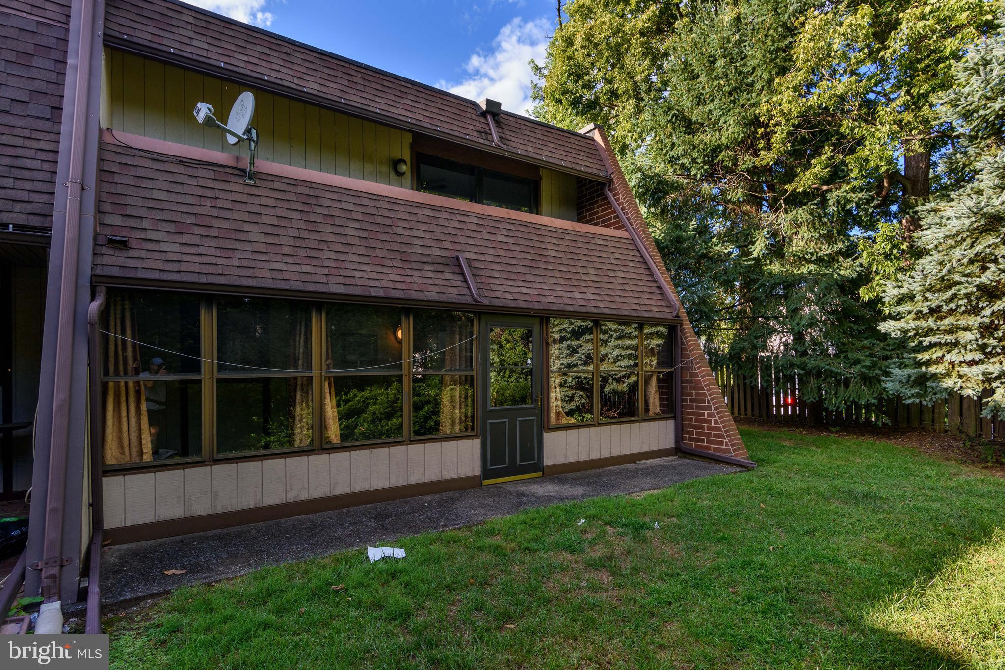 CEDAR RIDGE - Residential