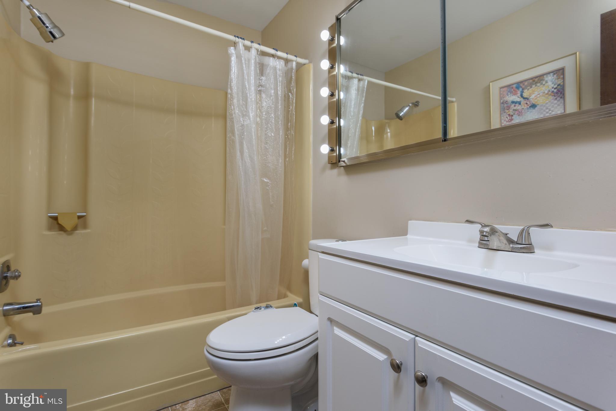 CEDAR RIDGE - Residential