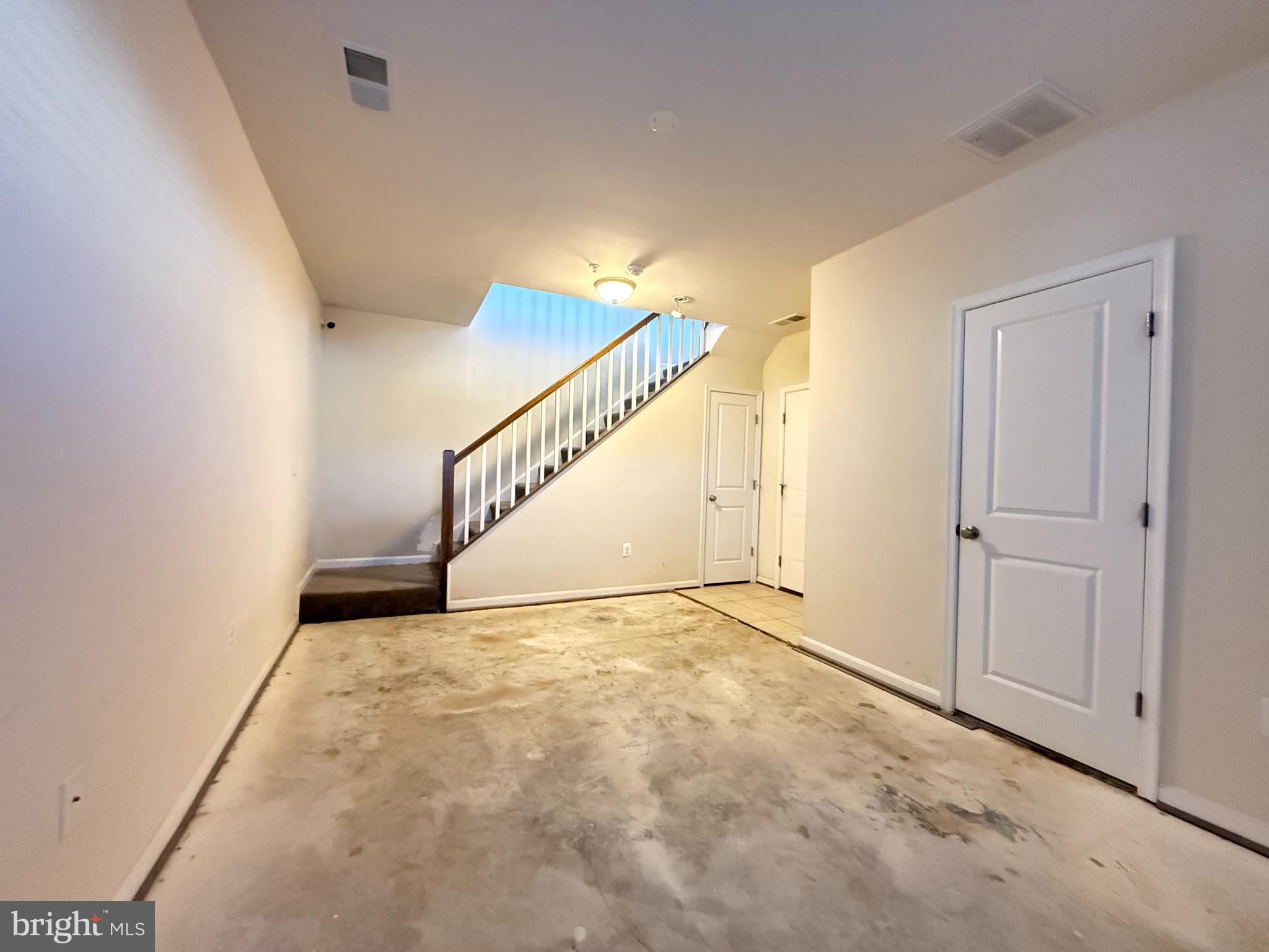 THE VILLAGES OF STEEPLEC - Residential